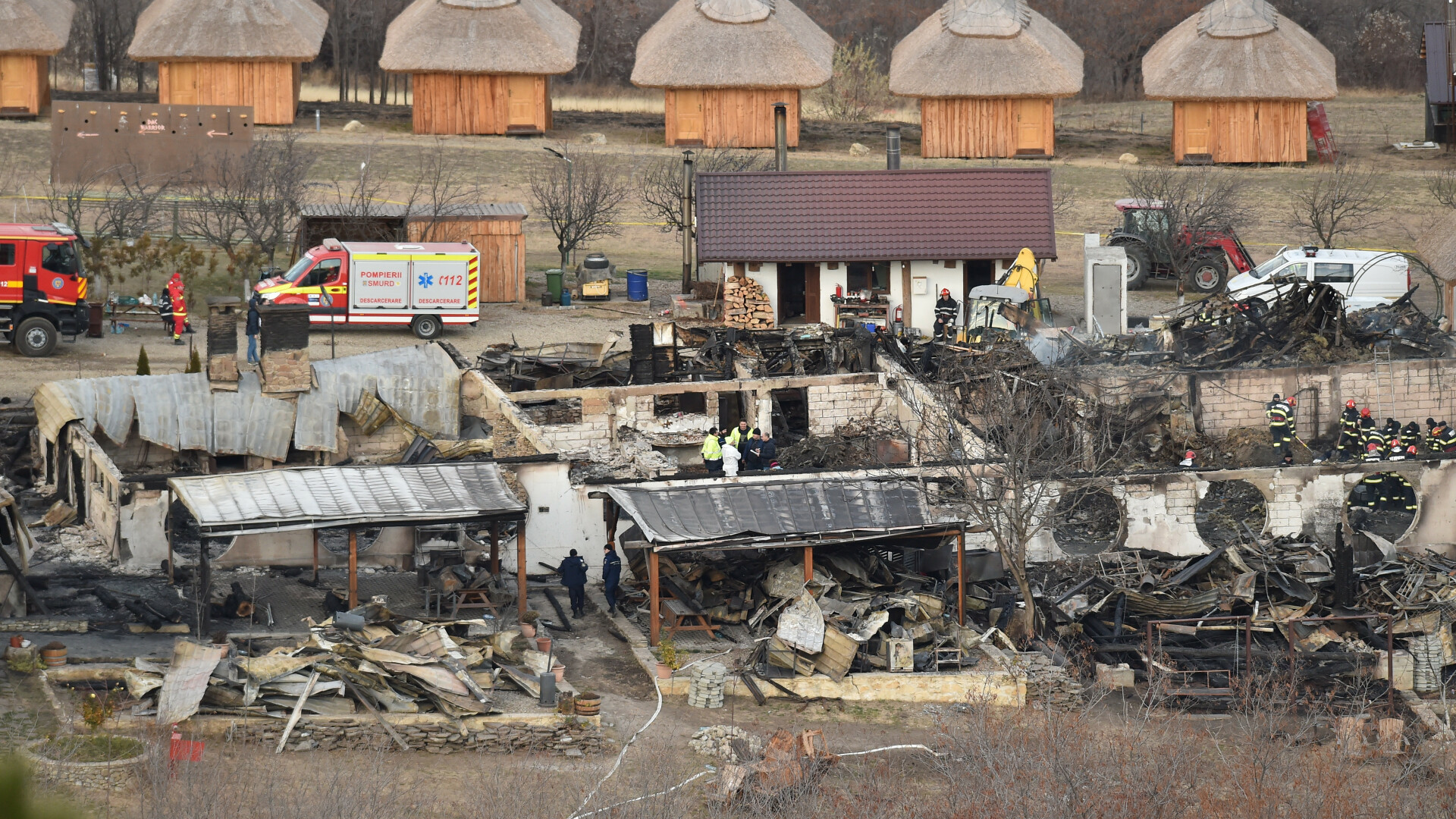 Cine a fost de vină pentru incendiul devastator de la &bdquo;Ferma Dacilor&rdquo;, &icirc;n care au murit 8 persoane, inclusiv fiul patronului