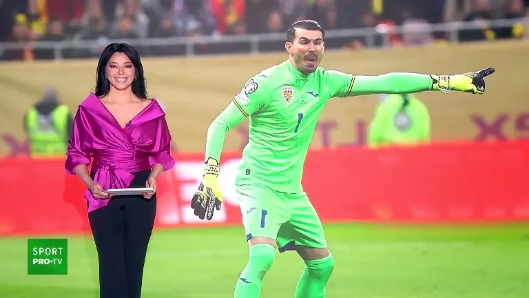 Portarul Rom&acirc;niei de la EURO, Florin Niță s-a apucat de făcut cozonaci! Cozo-Niță se numește desertul cu care familia sa le face sărbătorile frumoase prietenilor (23.12.2025)