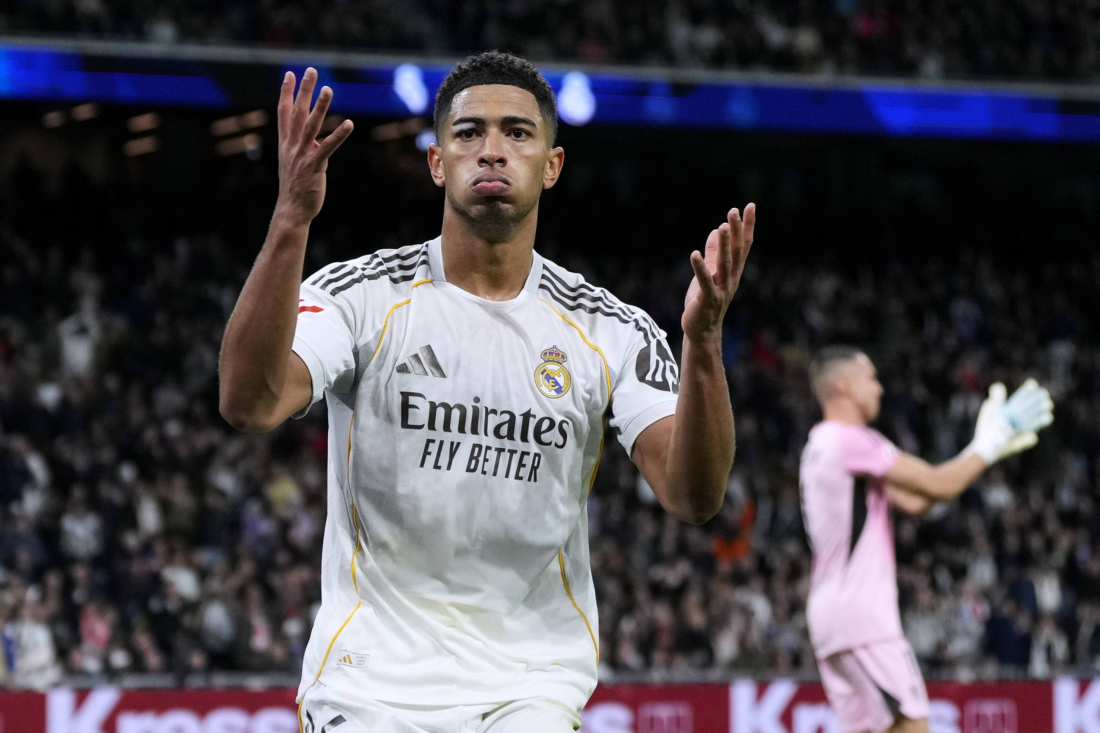 Manchester United, ofertă uriașă pentru Real Madrid și salariu faraonic pentru Jude Bellingham! Florentino Perez s-a decis