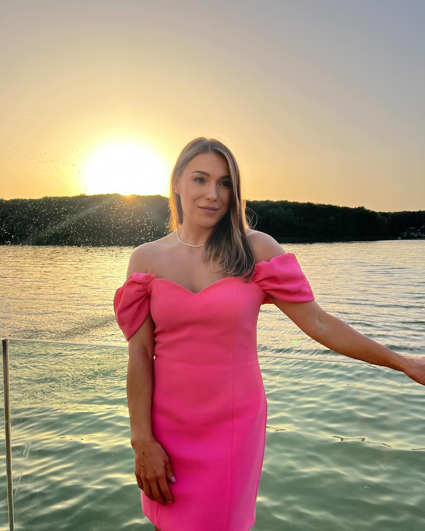 &bdquo;Merită să-ți sacrifici copilăria pentru o medalie?&rdquo; Fosta gimnastă, Monica Roșu, a răspuns fără ezitare, la Poveștile Sport.ro