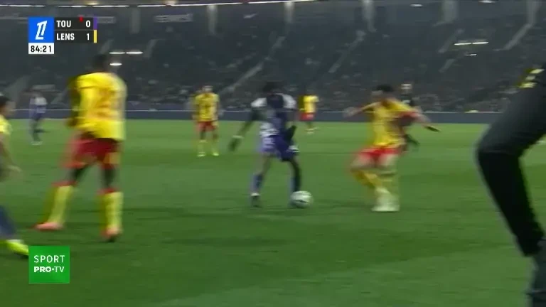 Adrien Thomasson &icirc;nscrie &icirc;n min. 85: Toulouse - Lens 0-2 (02.01.2026)