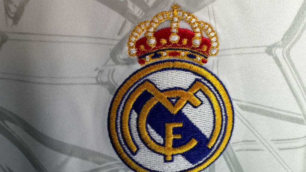 Starul dorit de Real Madrid va semna cu o altă echipă! Publicația de casă a &bdquo;Los Blancos&rdquo; a confirmat