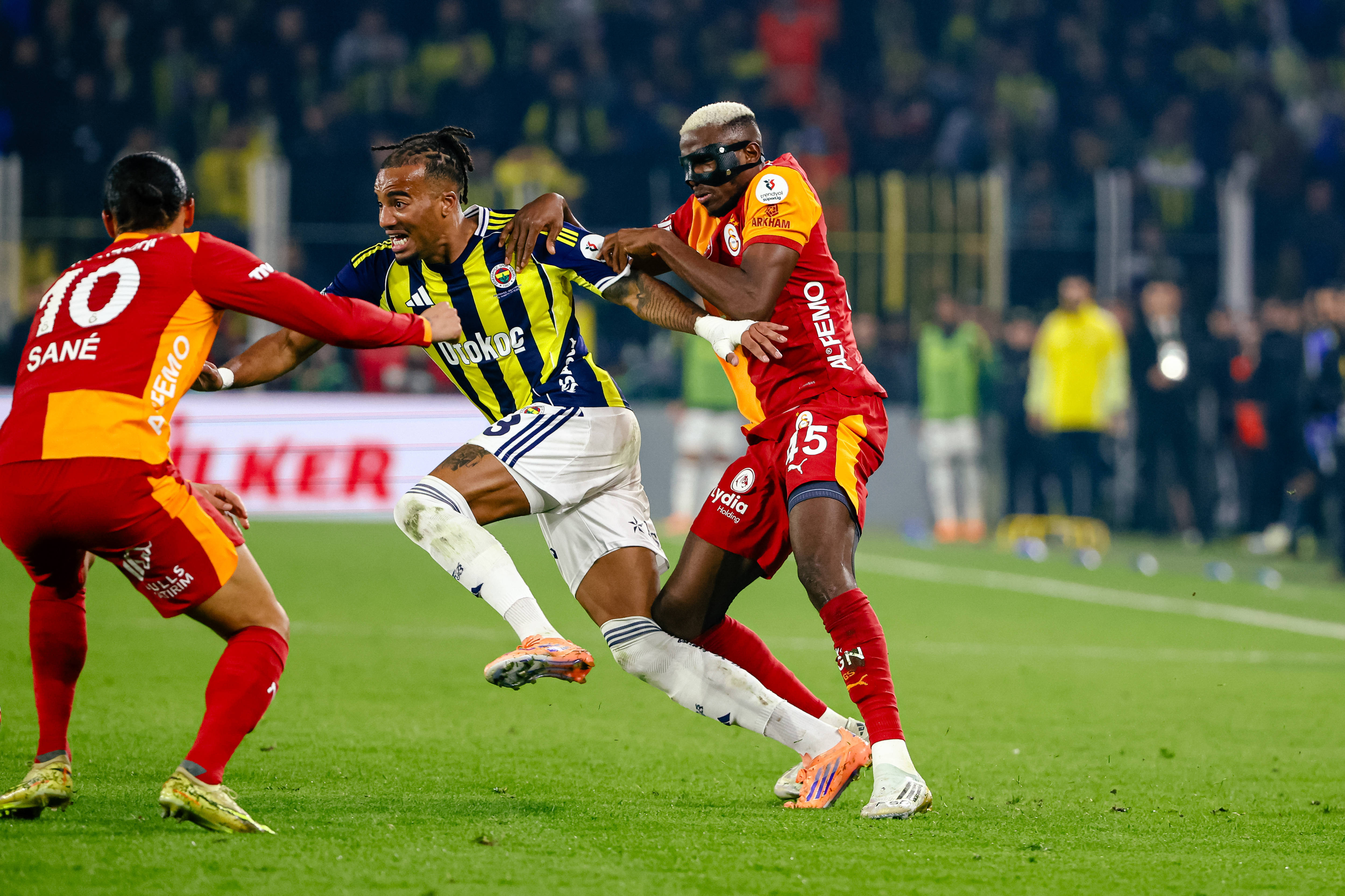 Galatasaray - Fenerbahce, LIVE pe VOYO, s&acirc;mbătă de la 19:30! Se anunță o partidă incendiară &icirc;n Supercupa Turciei