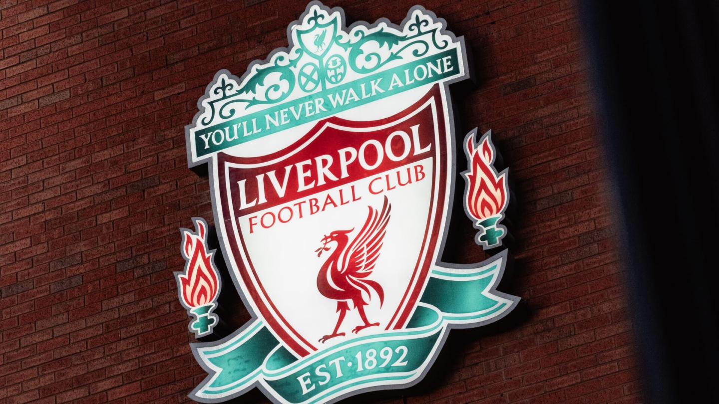 Liverpool i-a găsit &icirc;nlocuitor lui Mohamed Salah. Suma pregătită: 100 de milioane de euro!