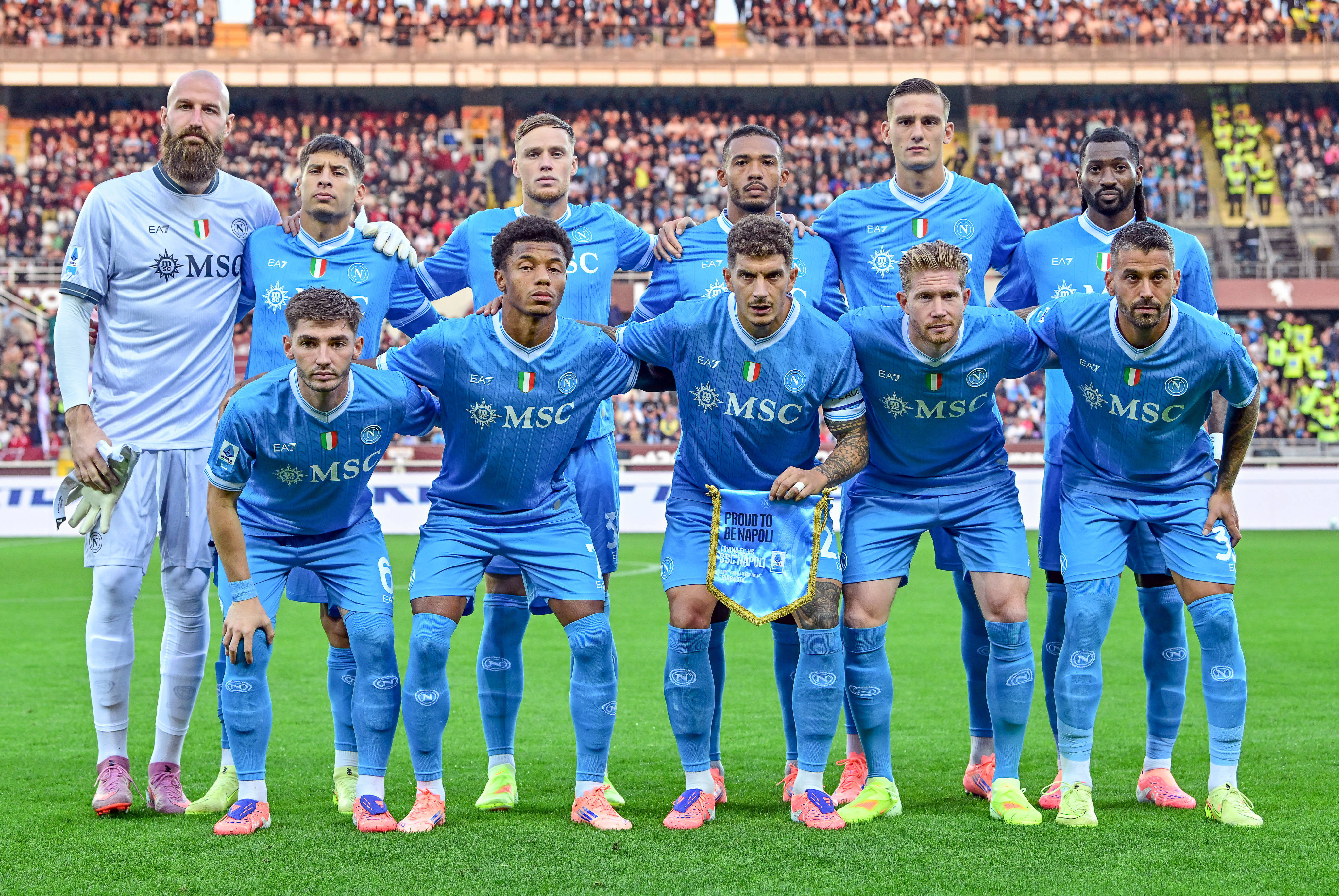 Veste proastă pentru Cristi Chivu! Vedeta lui Napoli a revenit din accidentare