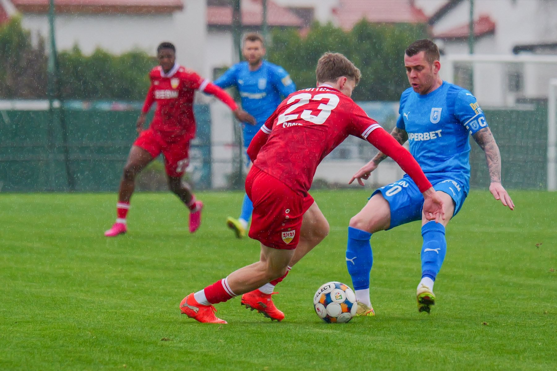 Eșec umilitor pentru Universitatea Craiova! &bdquo;Leii&rdquo; au &icirc;ncasat 3 goluri de la un satelit de Liga a 3-a