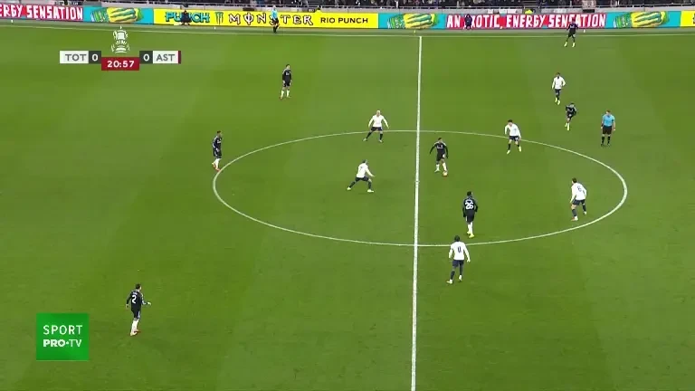 Tottenham - Aston Villa 0-1, acum pe VOYO. Oaspeții deschid scorul după o gafă făcută de Micky van de Ven