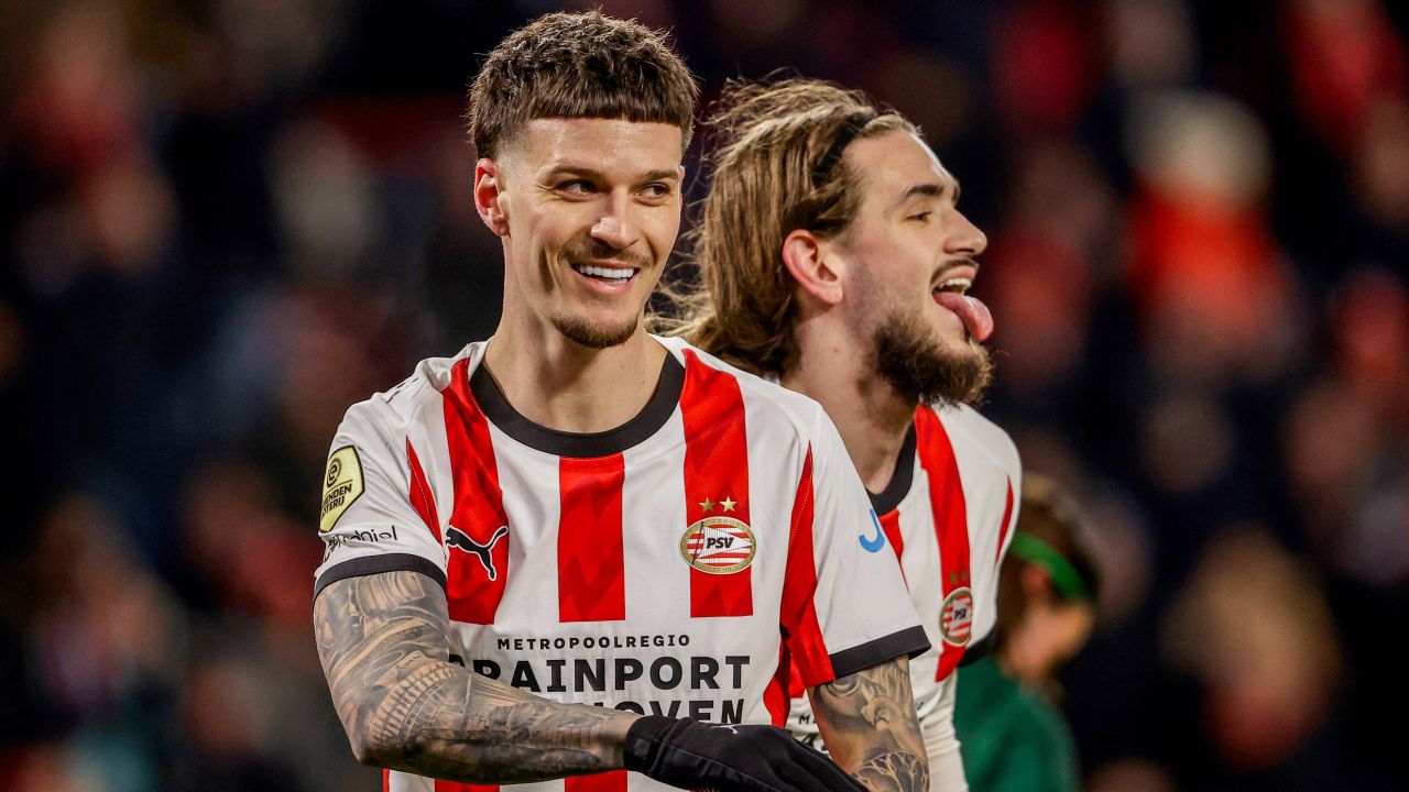 Man, ce nebunie în Olanda! Dennis a jucat în duelul exploziv cu Ajax. Nota sa