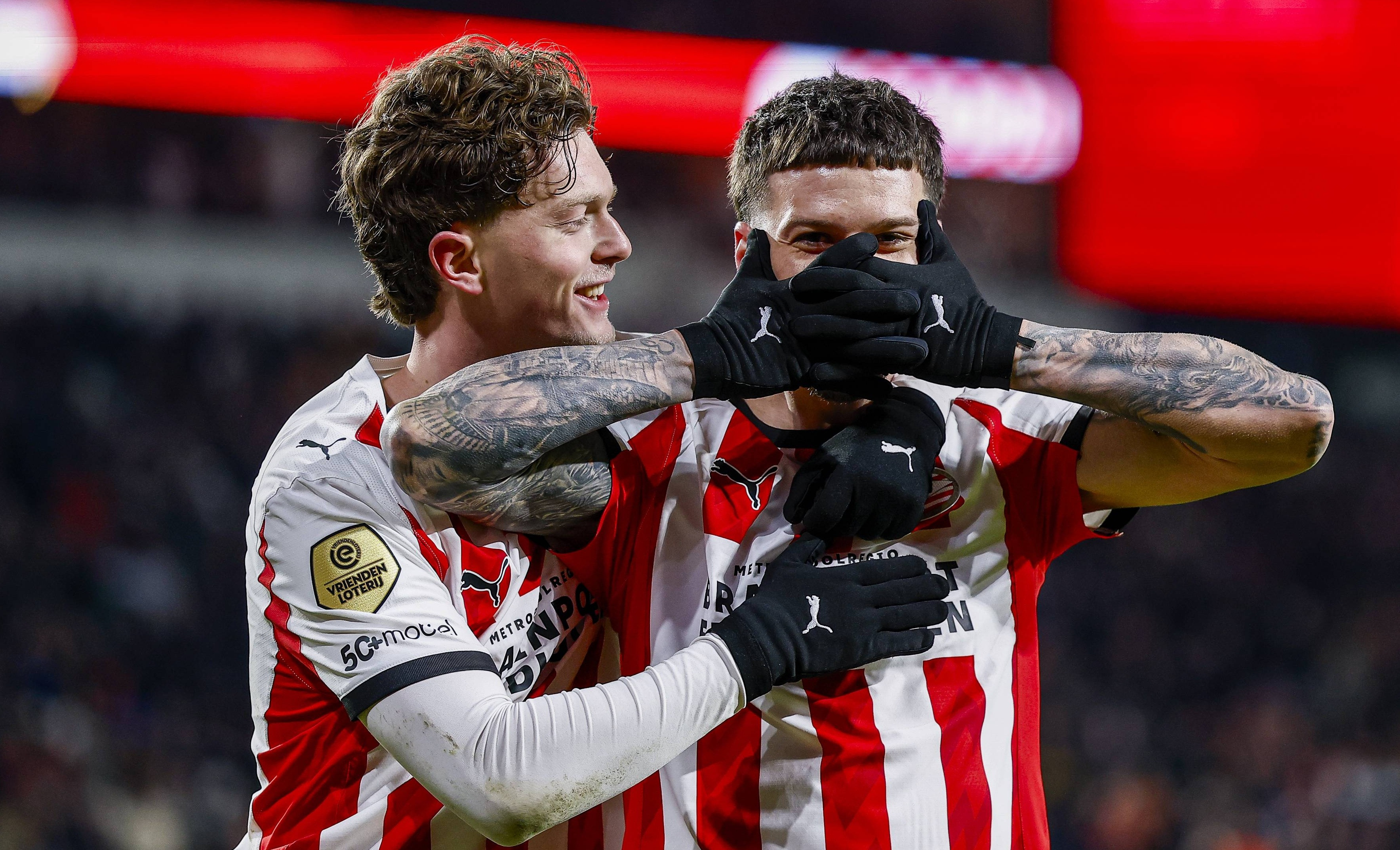 Dennis Man i-a &rdquo;vrăjit&rdquo; iremediabil după prestația din meciul cu Excelsior: &rdquo;C&acirc;nd atingea mingea, părea că urmează ceva magic!&rdquo;