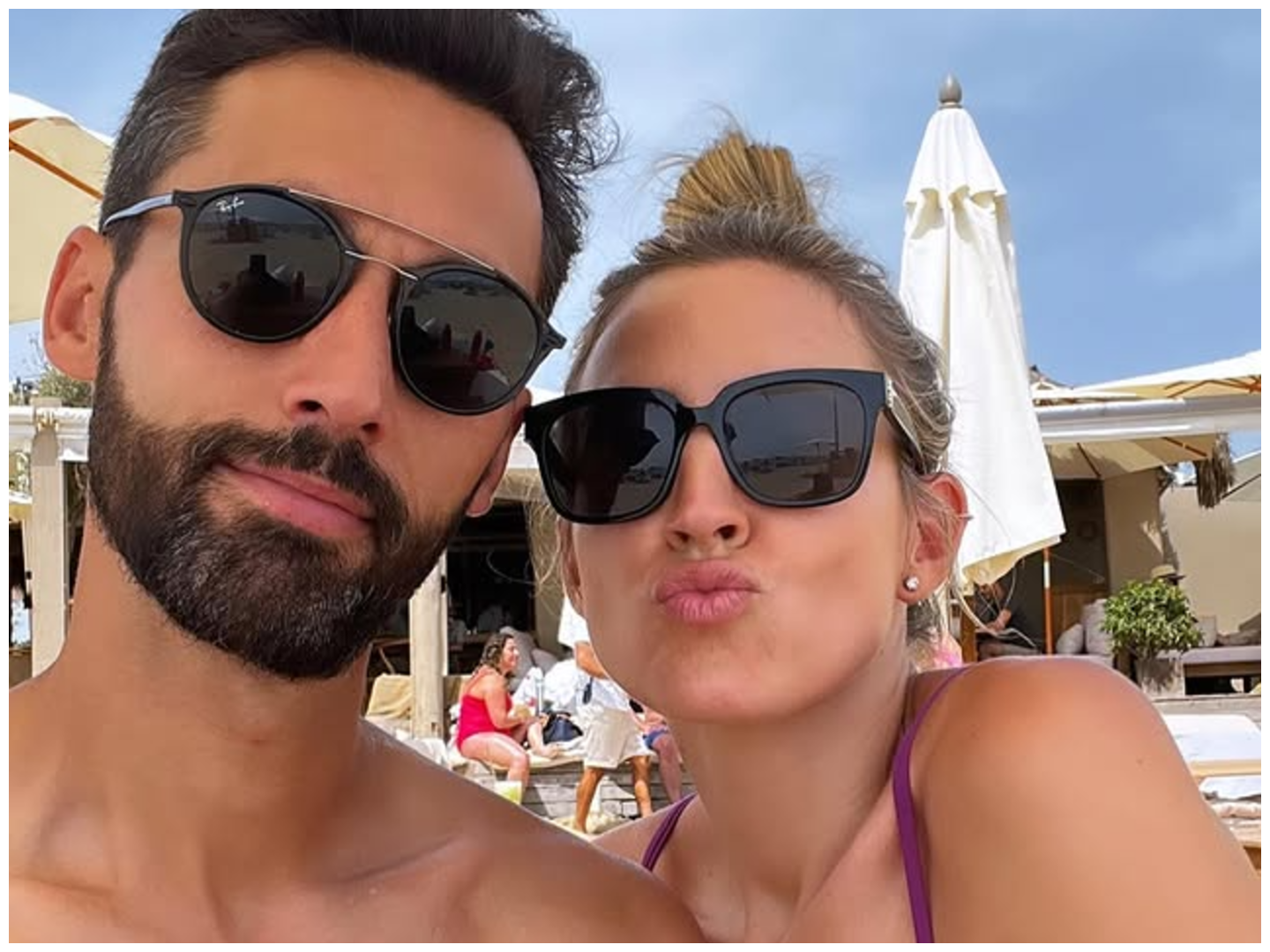 Cine este și cu ce se ocupă Carlota Ruiz, soția noului antrenor de la Real Madrid. Cei doi se iubesc din adolescență și au patru copii