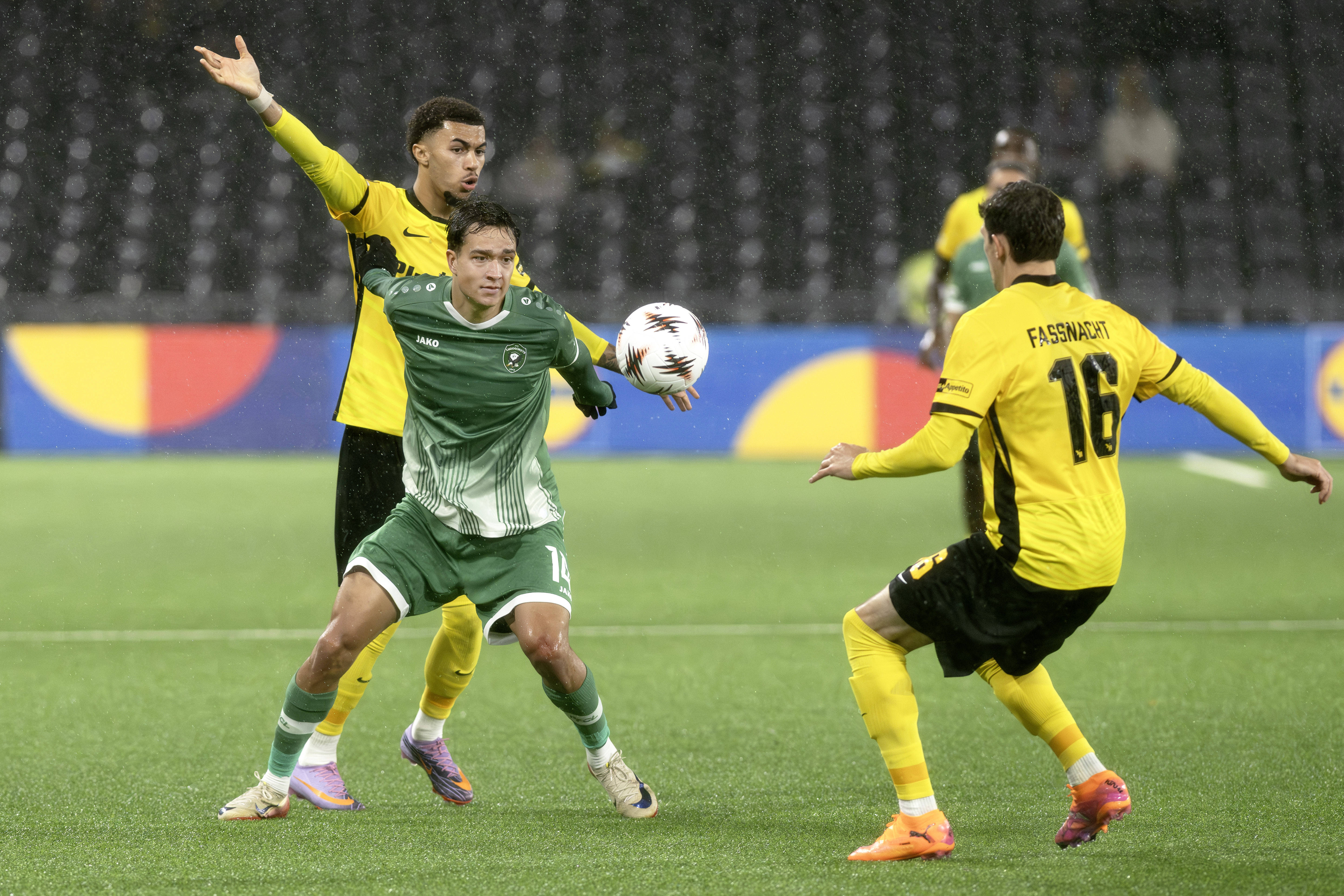 Bulgarii, gata de un transfer la care visează și România!