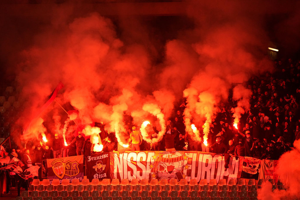 Doi jucători de la Nice vor să plece gratis, după ce au fost bătuți de fani!