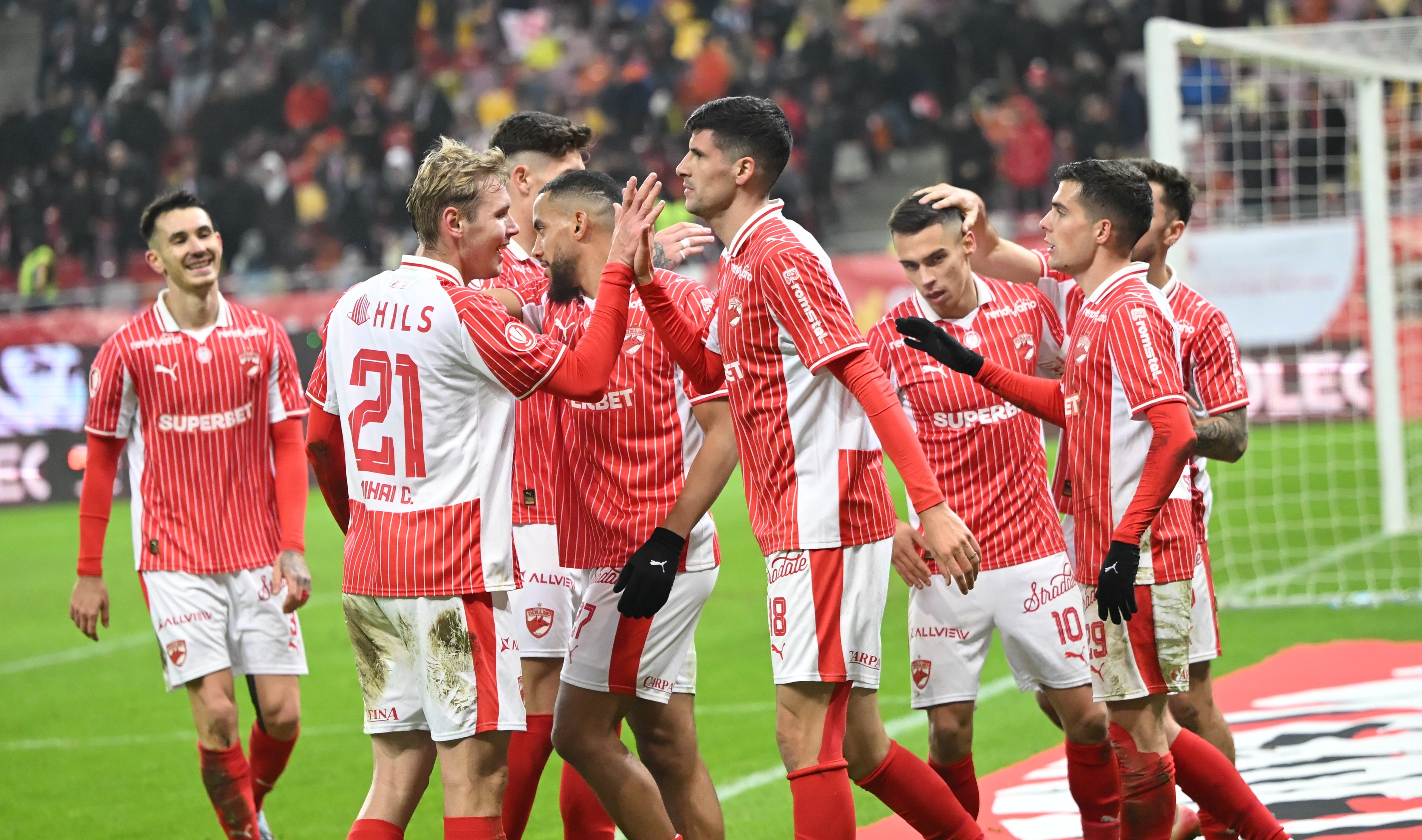 Dinamo își poate pierde atacantul! L-au propus în Spania