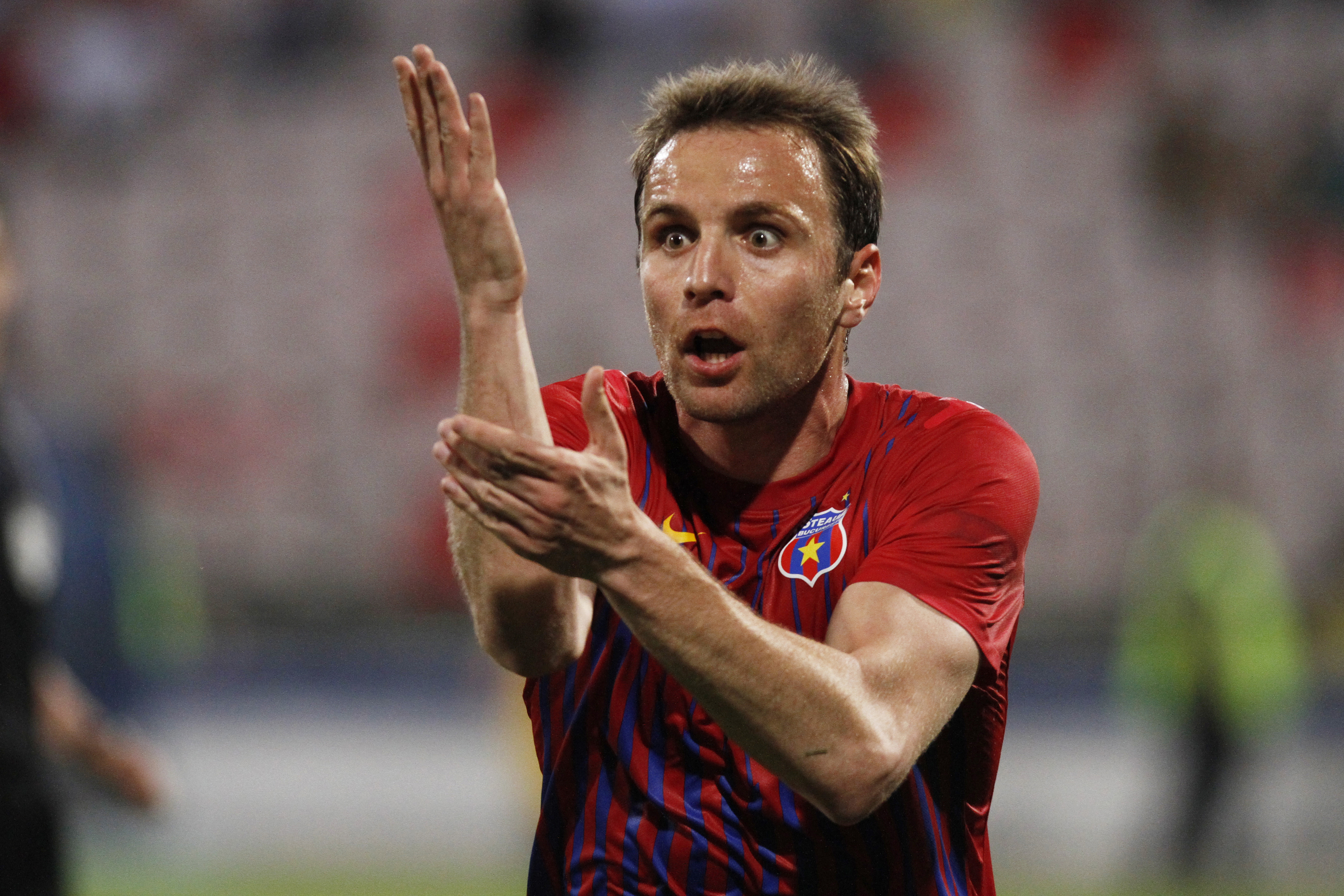 Ce face Novak Martinovic, fostul fundaș de la FCSB. Fanii campioanei îl apreciază și acum