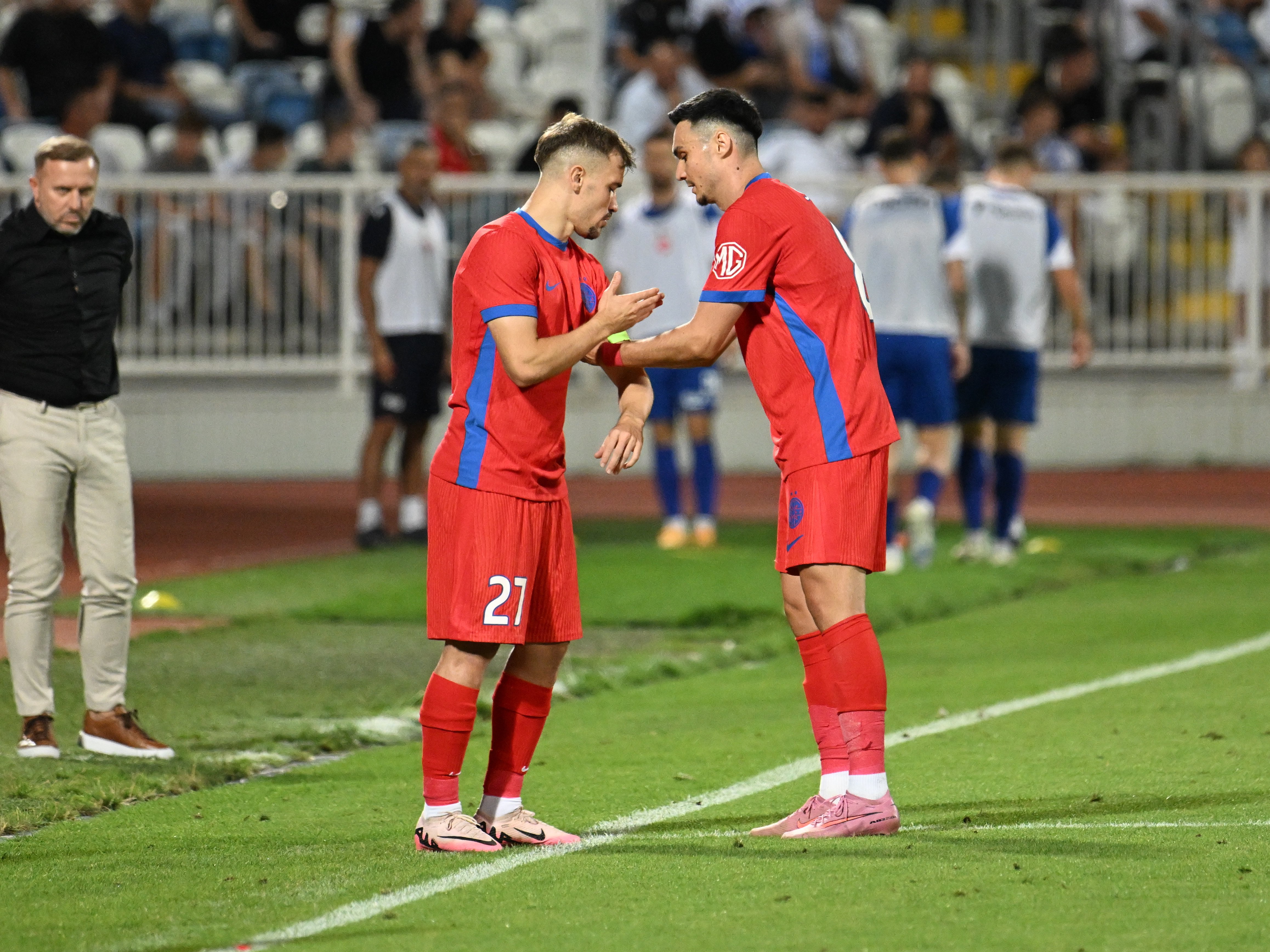 Darius Olaru, detalii despre prietenia cu Adrian Șut. La ce meci se certau cei doi colegi de cameră de la FCSB: „Ne contram”