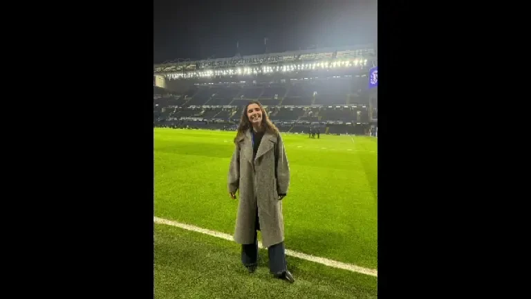 Fiica lui Petrescu s-a întâlnit cu căpitanul lui Chelsea: ”Când i-am spus cine sunt a zis imediat 'hai să facem o poză'”