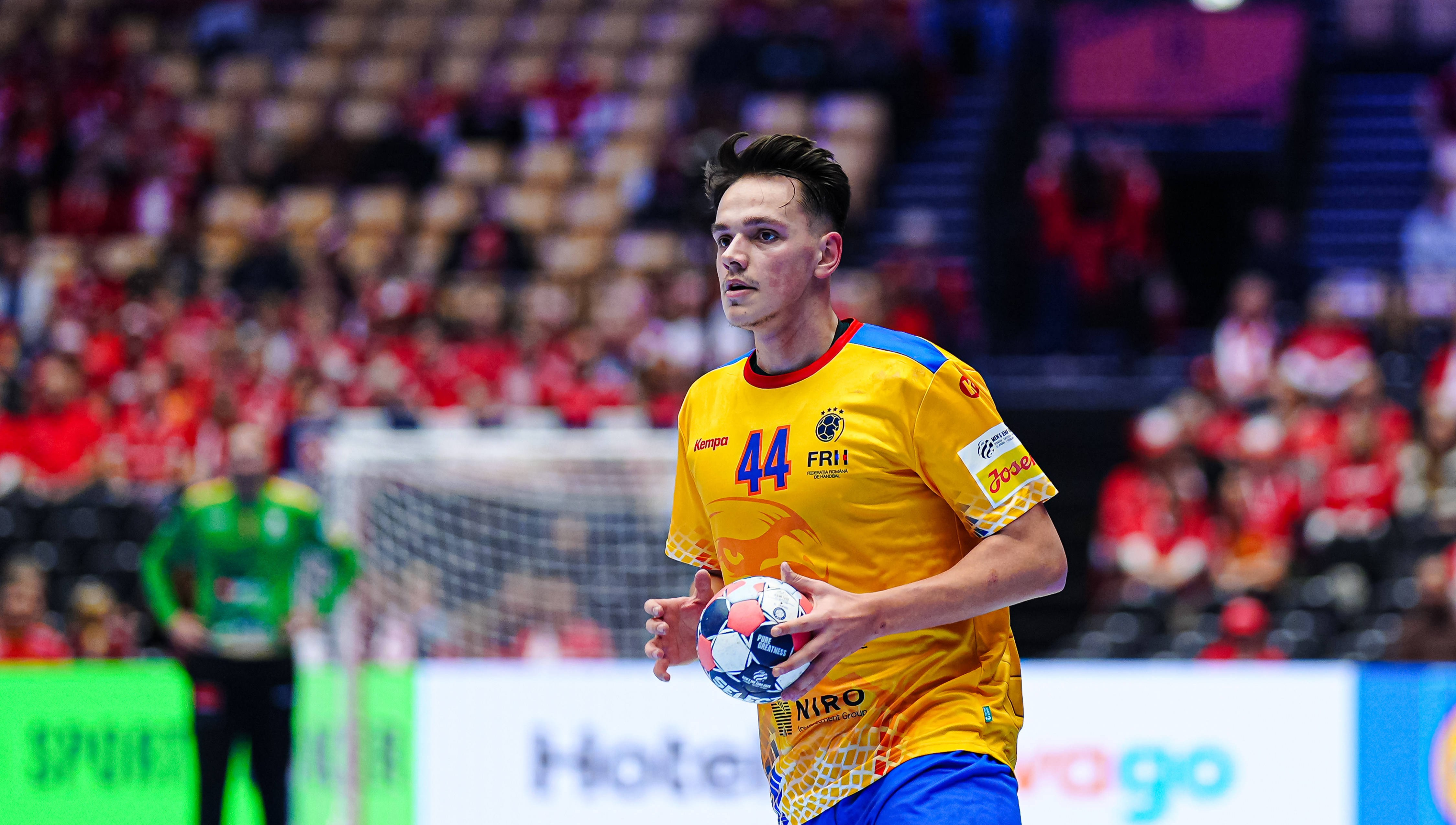 România - Danemarca, LIVE pe VOYO, de la 21:30! Duel stelar pentru „tricolori” la Campionatul European de handbal