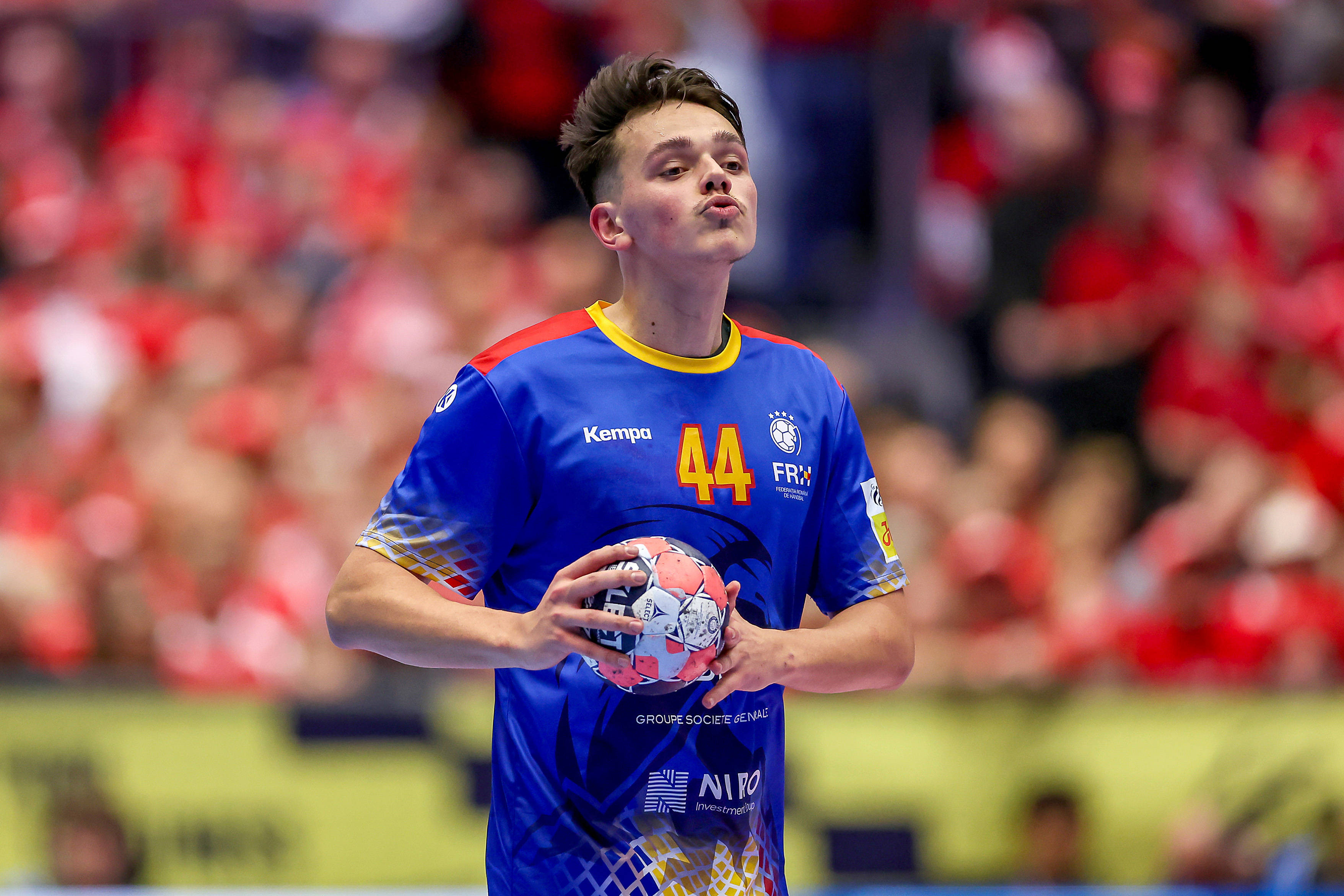 Cum s-a încheiat celălalt meci din grupa României de la EHF EURO 2026! Tricolorii sunt eliminați