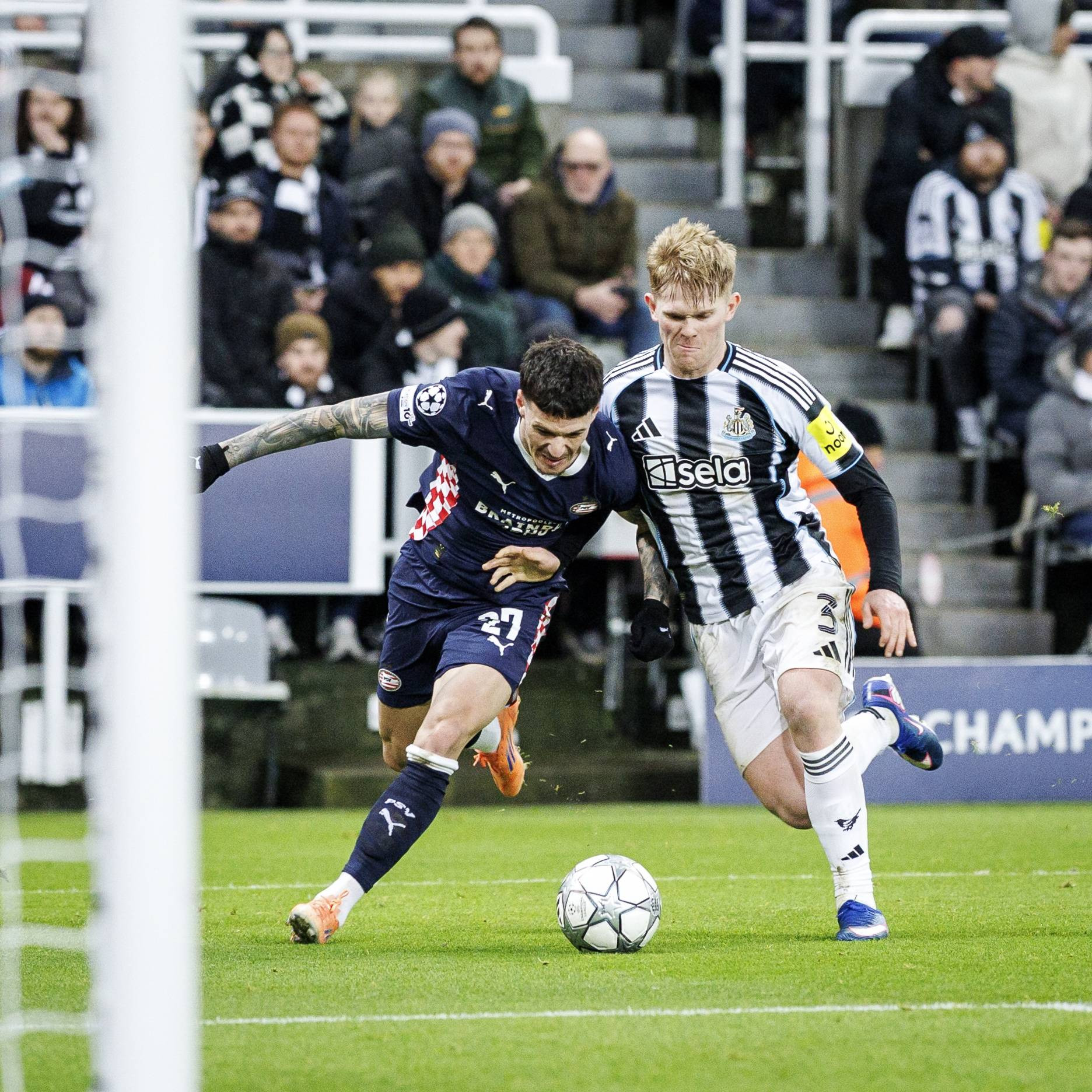 Reacția presei din Olanda după ce PSV și Dennis Man au încasat trei goluri de la Newcastle în Champions League