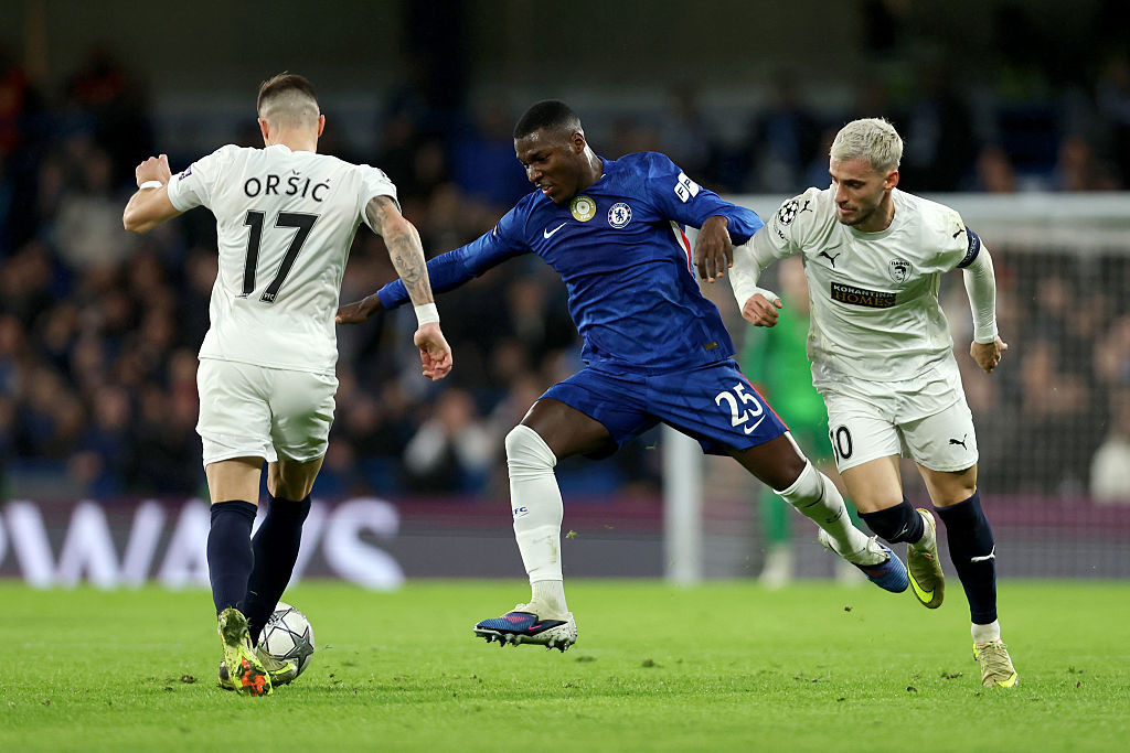 Vlad dragomir chelsea pafos 2