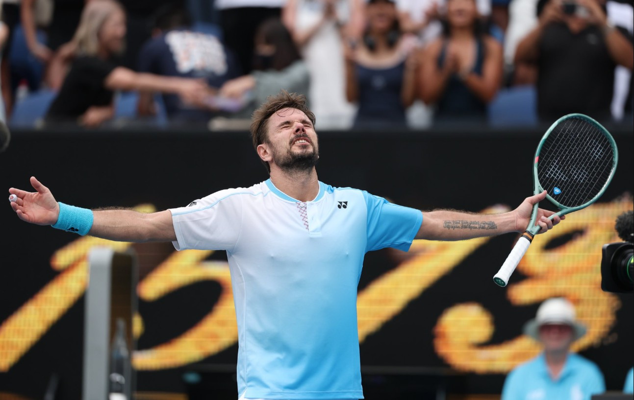 „Îmi iau o bere!” Stan Wawrinka, din altă lume: la 40 de ani, a rezistat 4 ore și 34 de minute și a ajuns în turul trei al Openului Australian