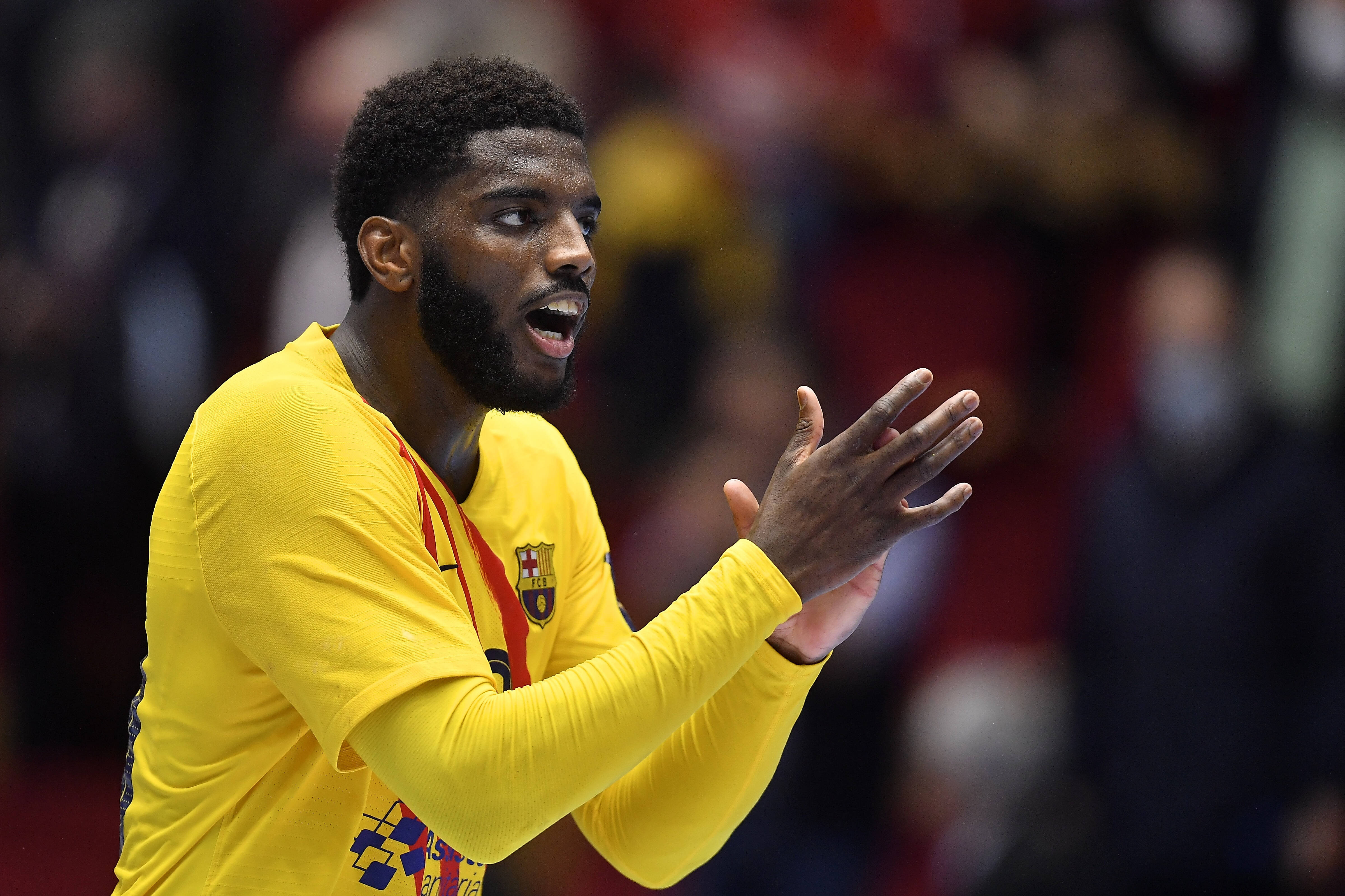 Dinamo, egala lui FC Barcelona! Capitolul la care cele două echipe fac legea pe continent