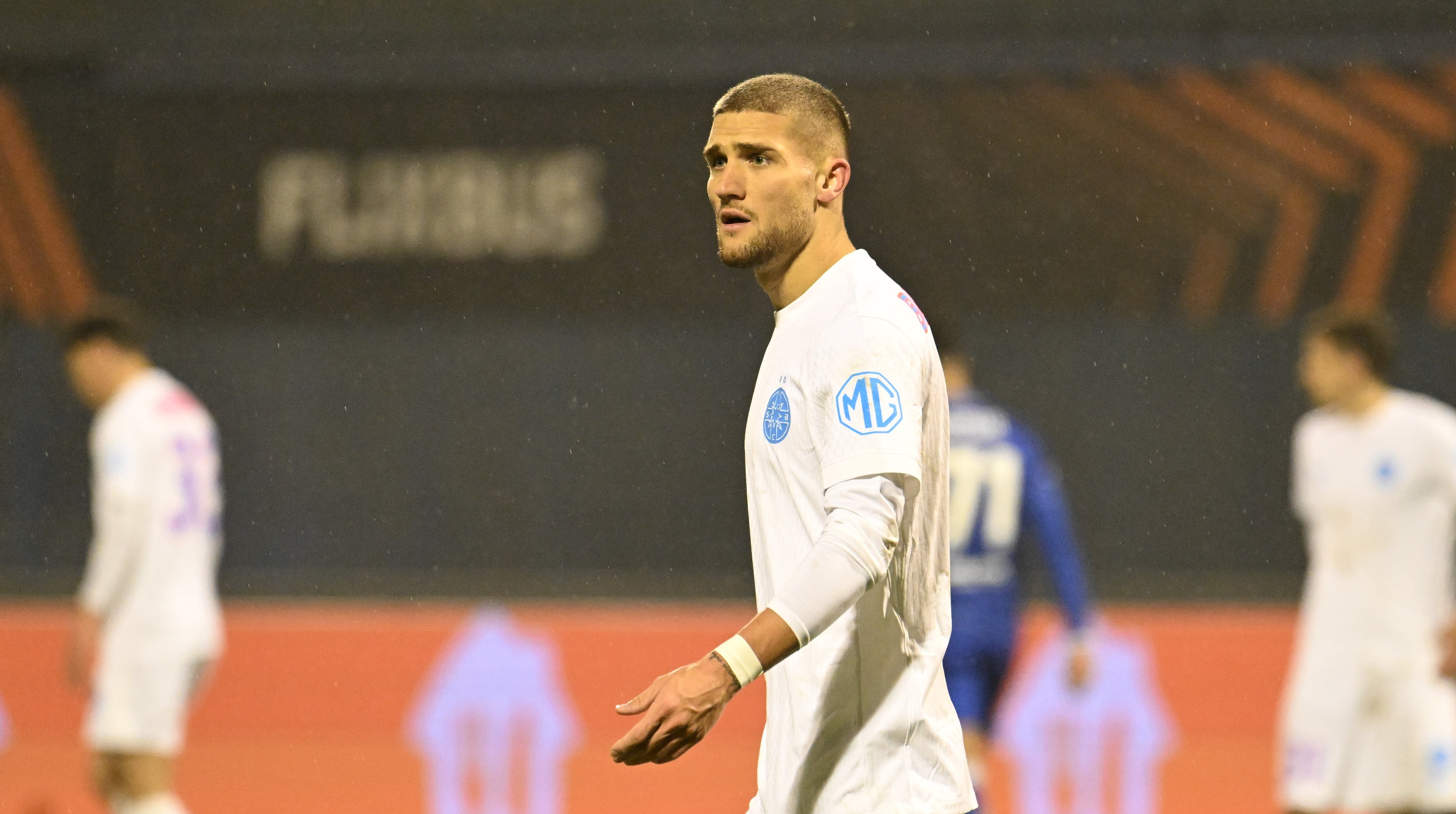 Daniel Bîrligea acuză arbitrajul după ce FCSB a fost umilită de Dinamo Zagreb: ”Arbitrul a zis că a văzut, dar nu știu ce a văzut!”