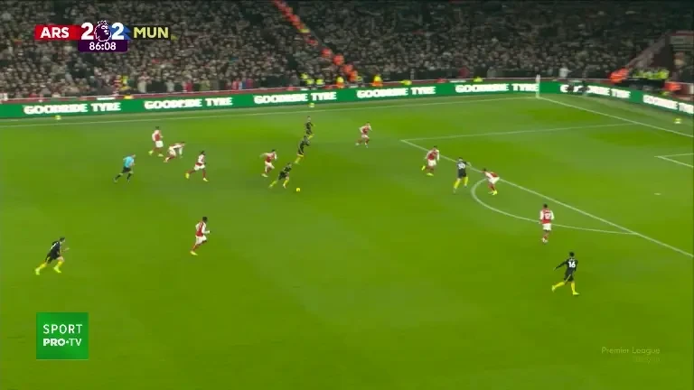 Manchester United face 3-2 cu Arsenal printr-un eurogol, exclusiv pe VOYO