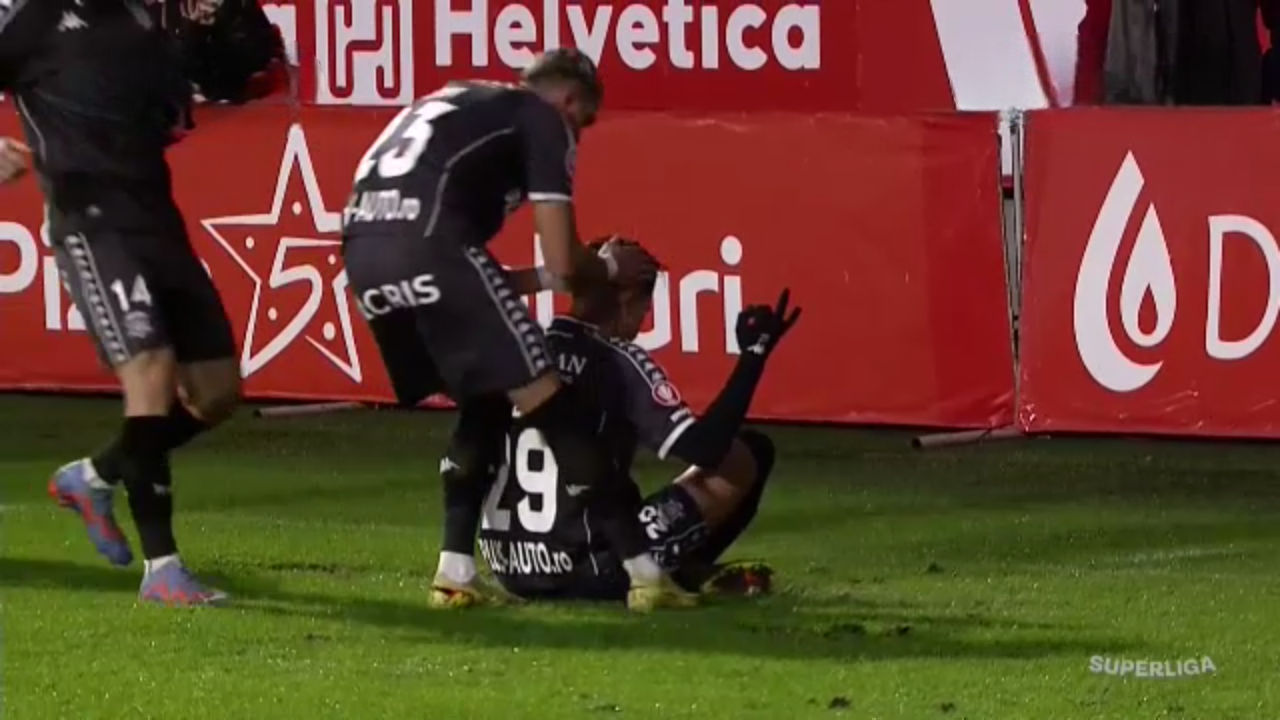 UTA – Rapid 1-1, ACUM, pe Sport.ro. Alex Dobre restabilește egalitatea de la 11 metri