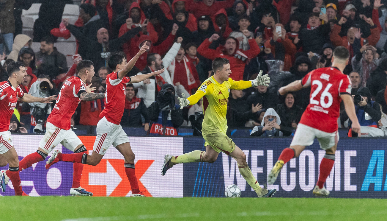 NEBUNIE în Benfica - Real Madrid, cu golul calificării marcat de portar în minutul 90+8!