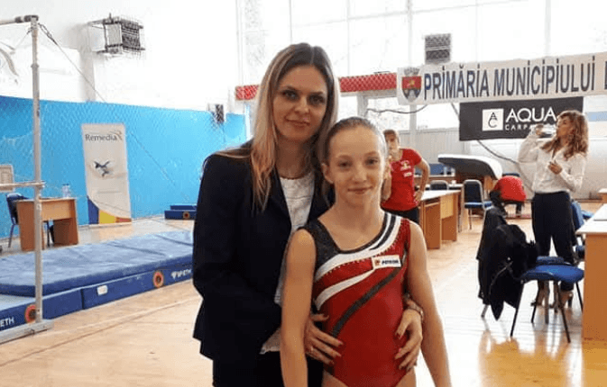 Cu vocea tremurândă, Daniela Trandafir: „E doar un copil! Gândiți-vă la Ana Maria! Este traumatizant!”