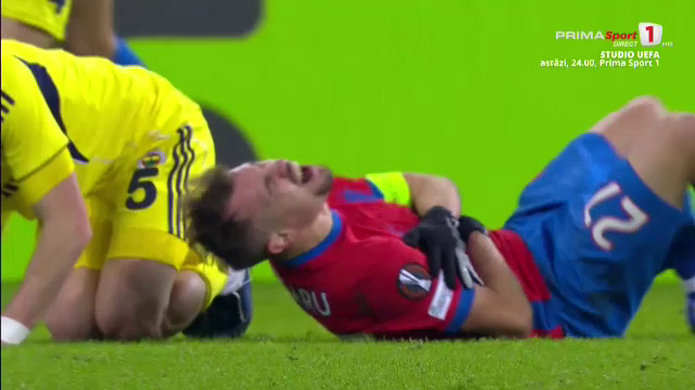 Lecții de taekwondo în FCSB - Fenerbahce: Olaru, aproape făcut KO! Decizia arbitrului