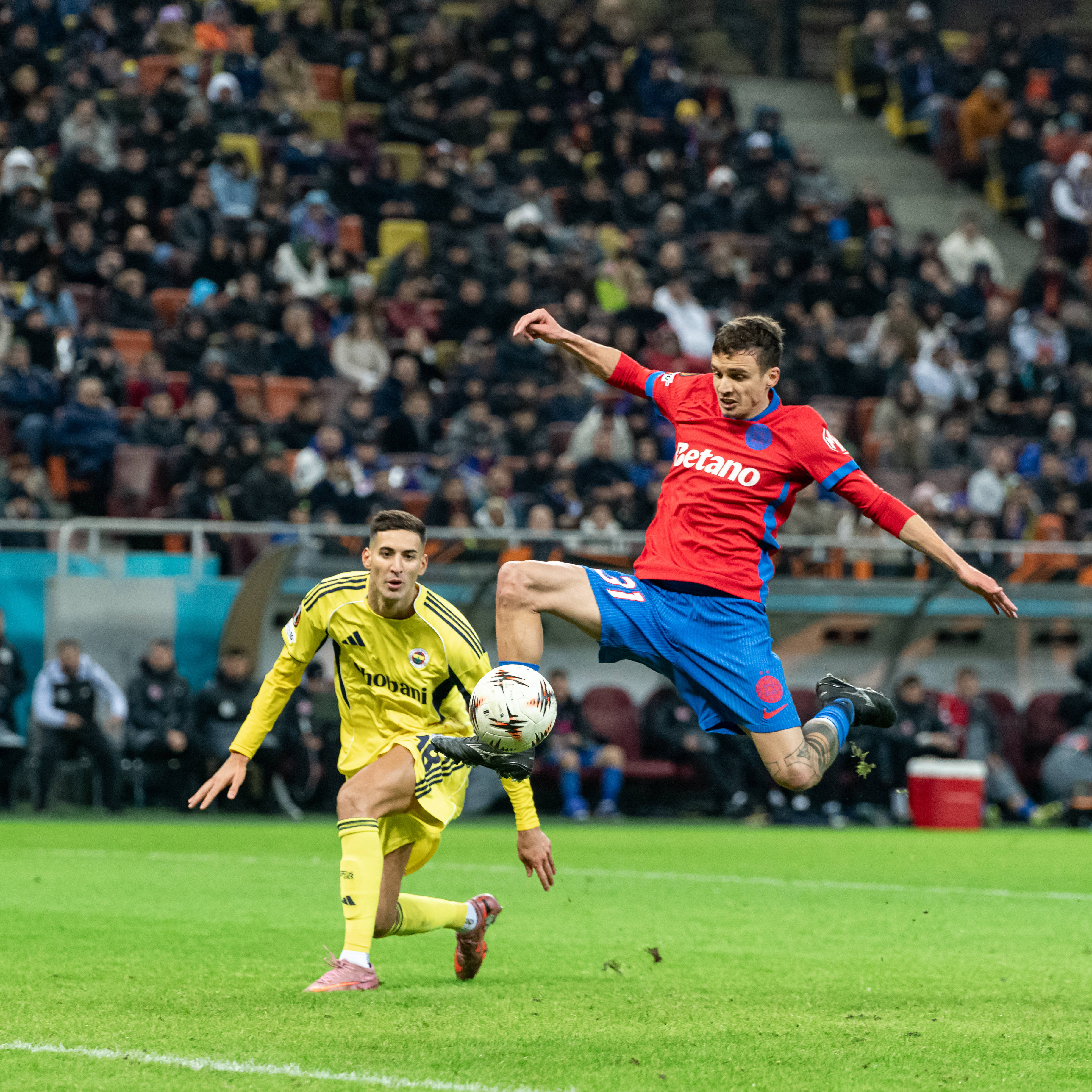 Reacția presei din Turcia după ce Fenerbahce n-a reușit să o învingă pe FCSB în Europa League