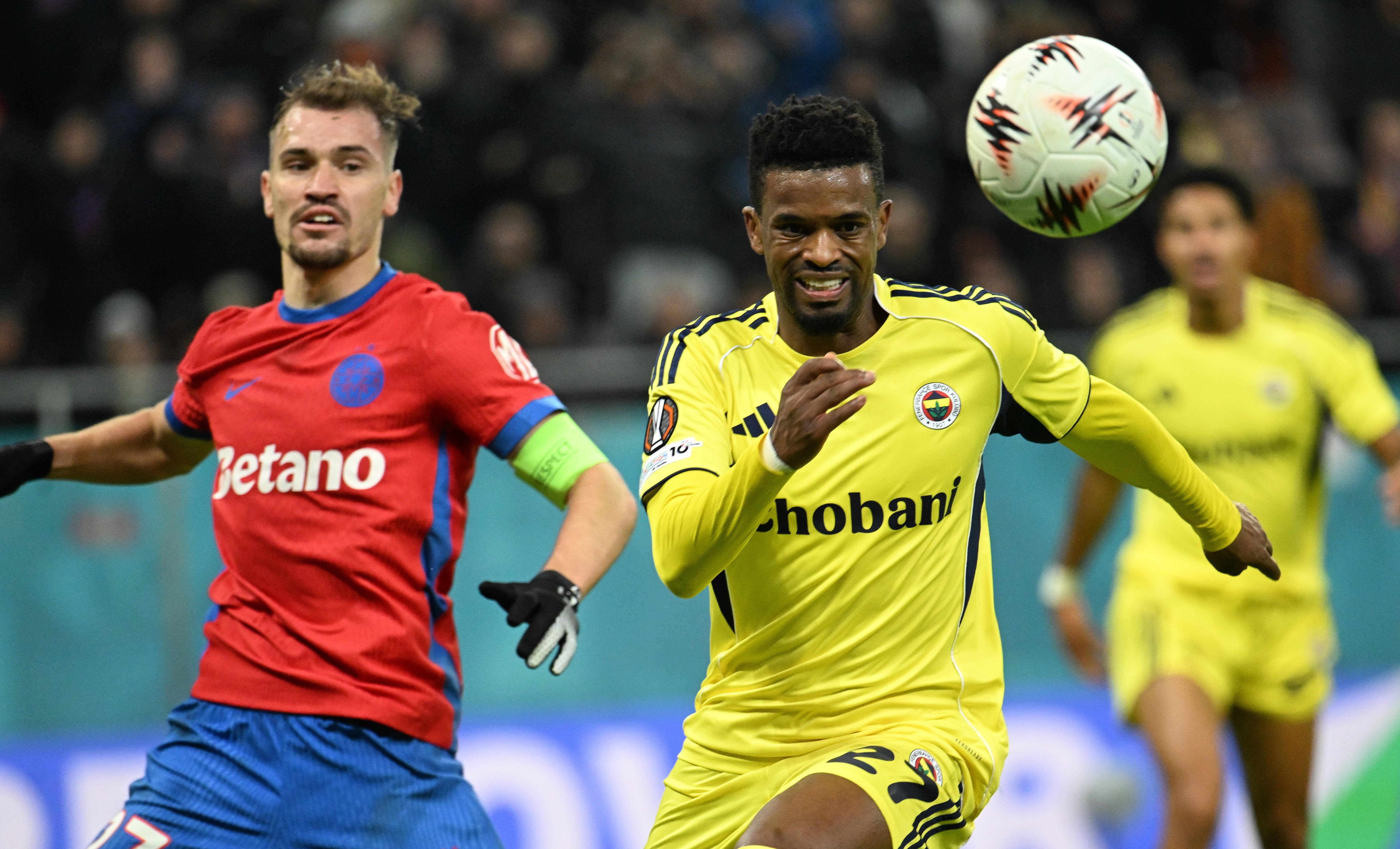 Turcii șterg pe jos după FCSB - Fenerbahce: ”Inadecvat fizic / A umblat pur și simplu pe teren”