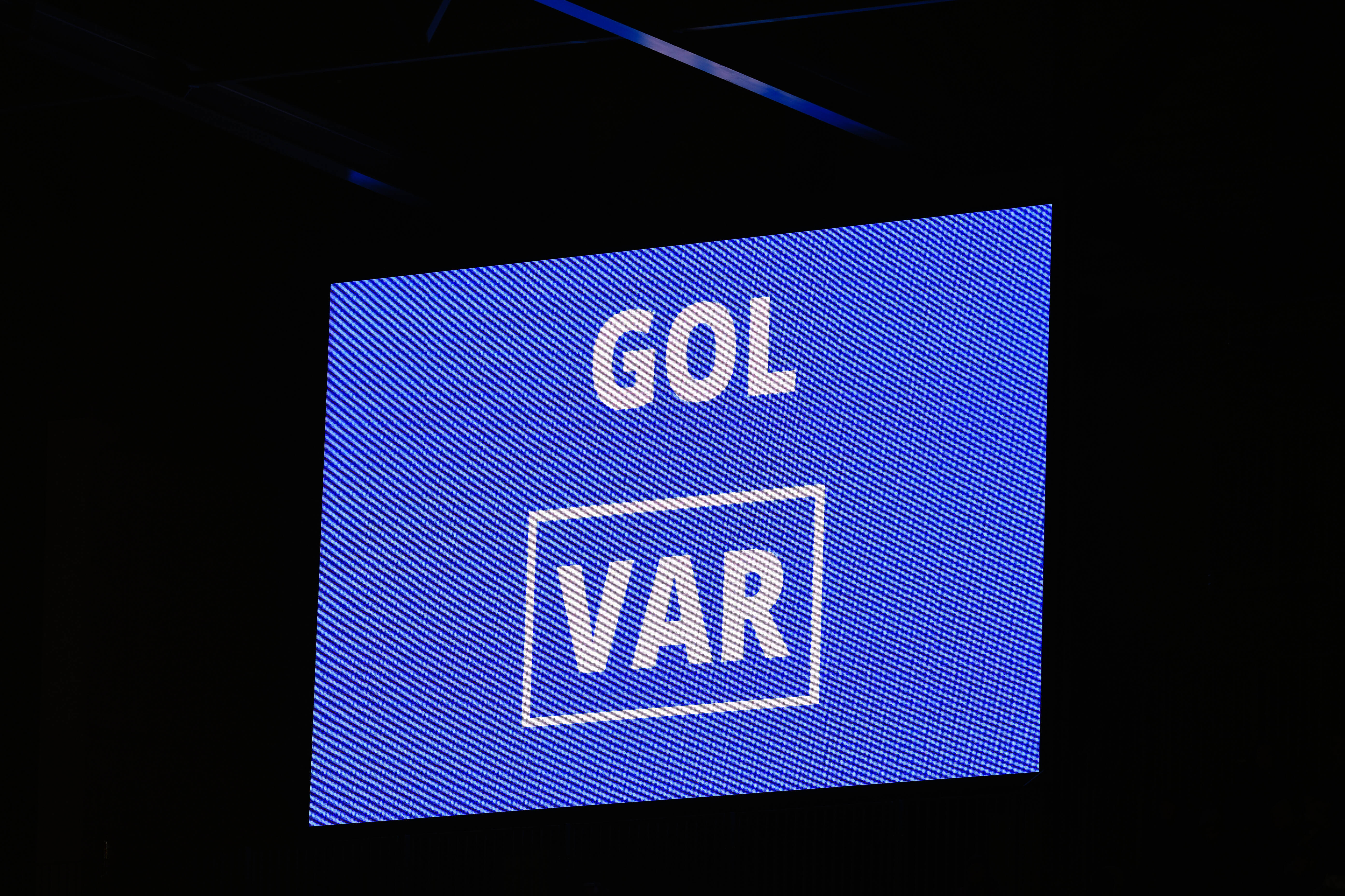 Motivul incredibil pentru care VAR-ul nu funcționează la un meci din Superliga României