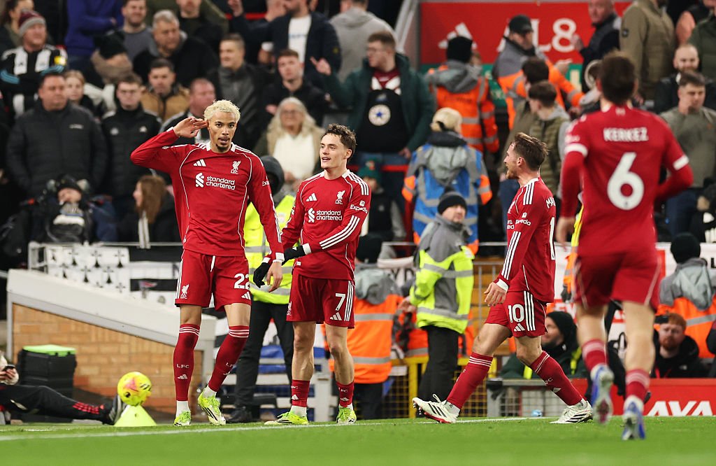 ACUM Liverpool - Newcastle 2-1, LIVE pe VOYO. „Dublă” pentru Ekitike. Gazdele revin spectaculos