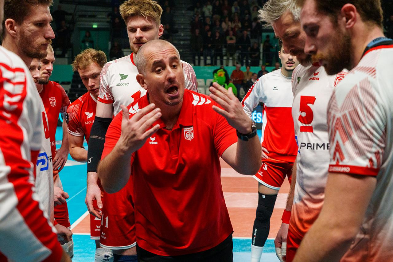 Cum arată clasamentul din Divizia A1 înaintea derby-ului Dinamo - Arcada Galați de duminică seara