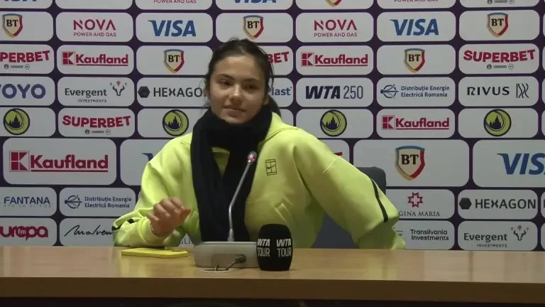 Emma Răducanu explică de ce nu ia în calcul o colaborare cu Simona Halep, ca antrenoare (Transylvania Open, VOYO)