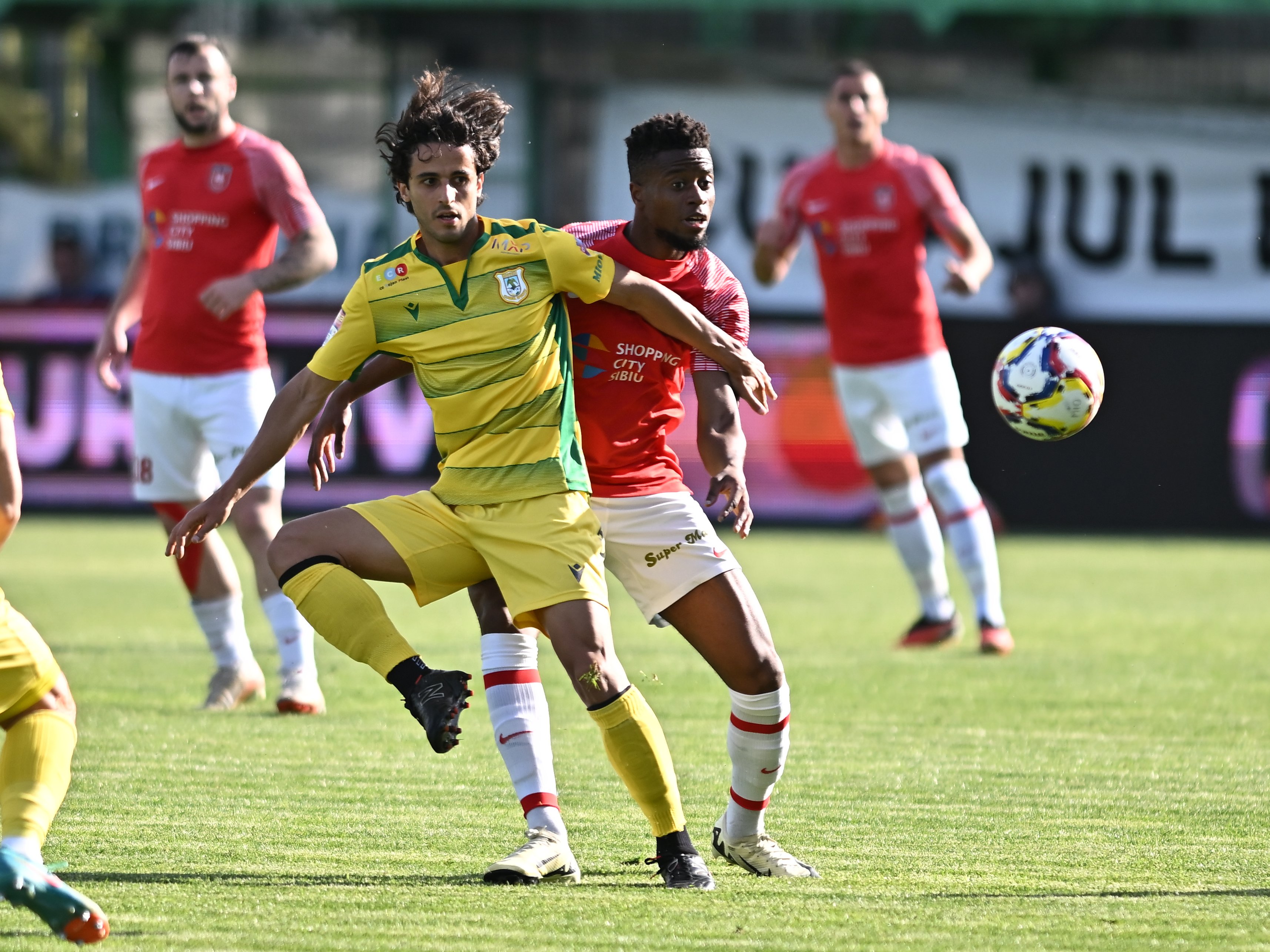 Atacantul de la Juventus Torino refuzat de Gigi Becali a semnat în România!