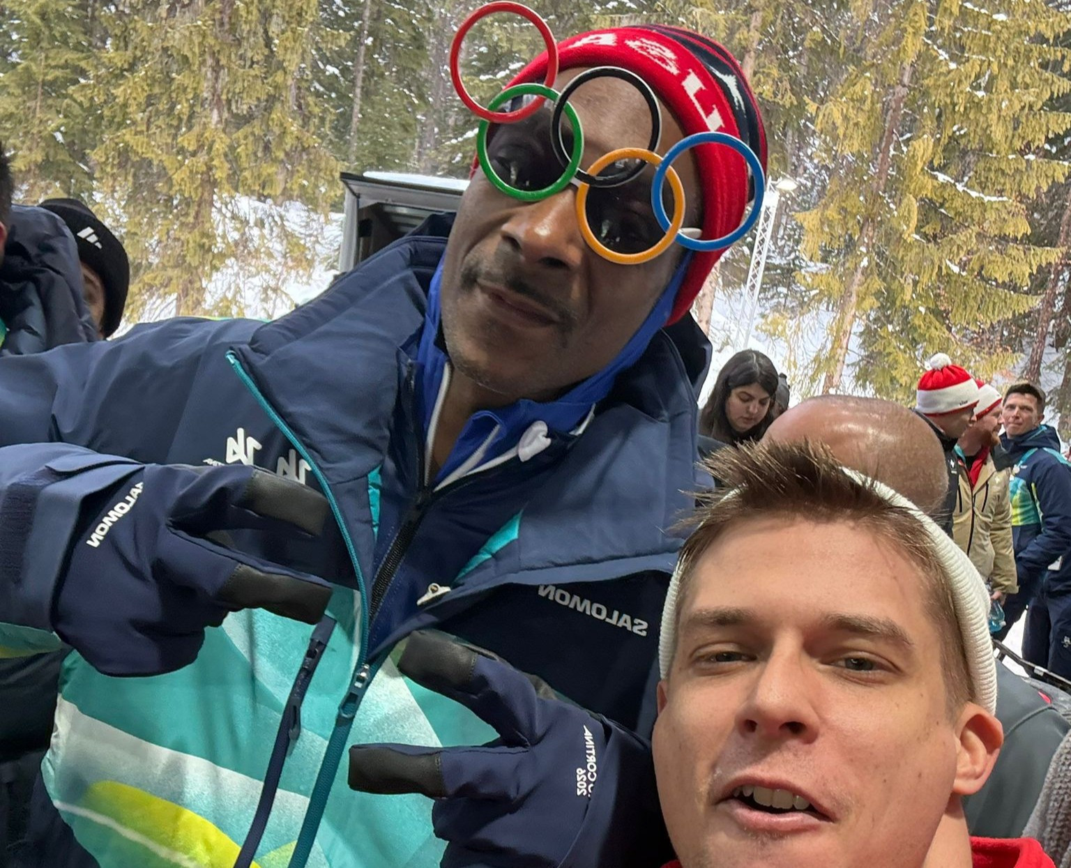 Imagini extrem de rare! Snoop Dogg, alături de Team Romania la deschiderea JO de iarnă: „Eu i-am dat steagul”