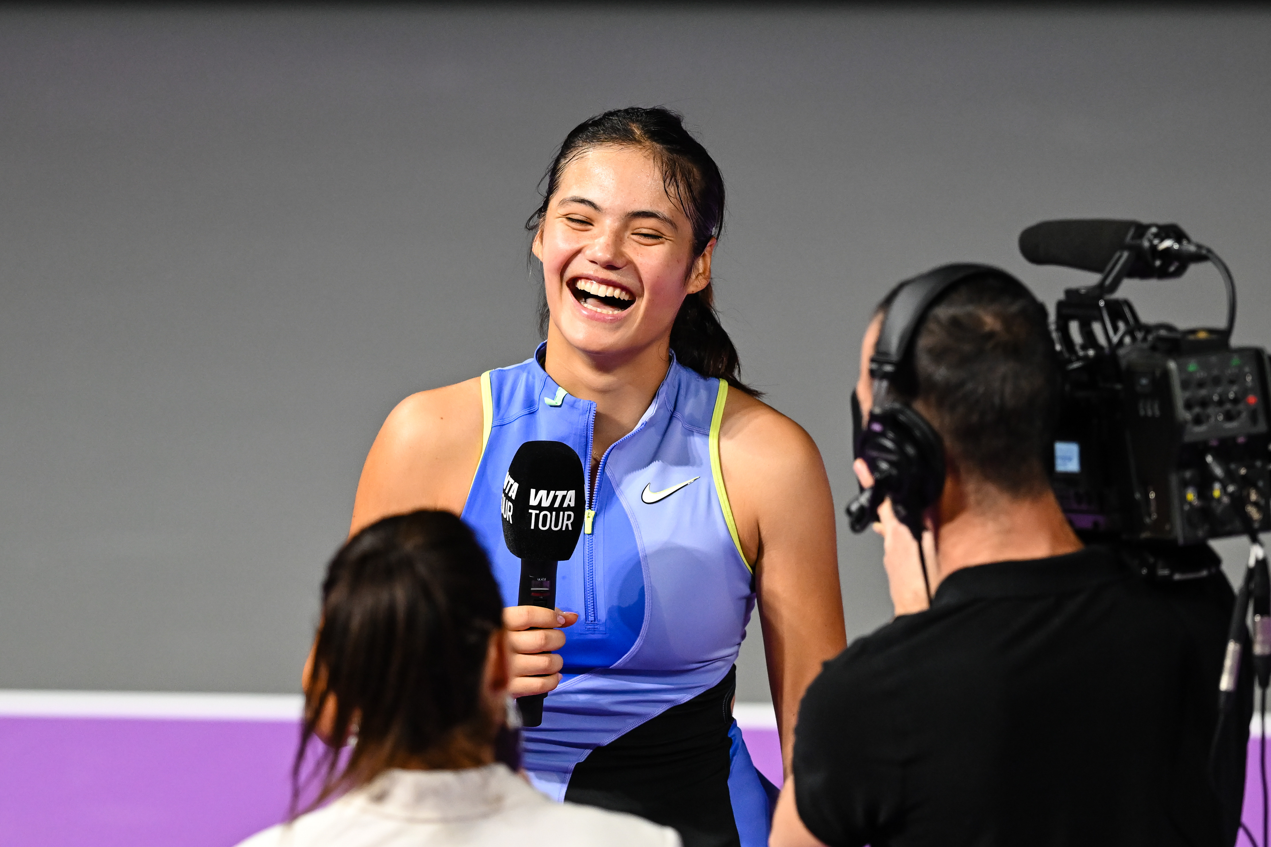 Emma Răducanu, fermecătoare la Cluj: fraza rostită în română a ridicat publicul în picioare