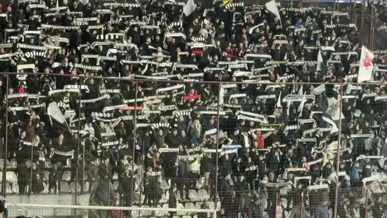 Fanii lui ”U” Cluj, atmosferă superbă în Gruia la derby-ul cu CFR