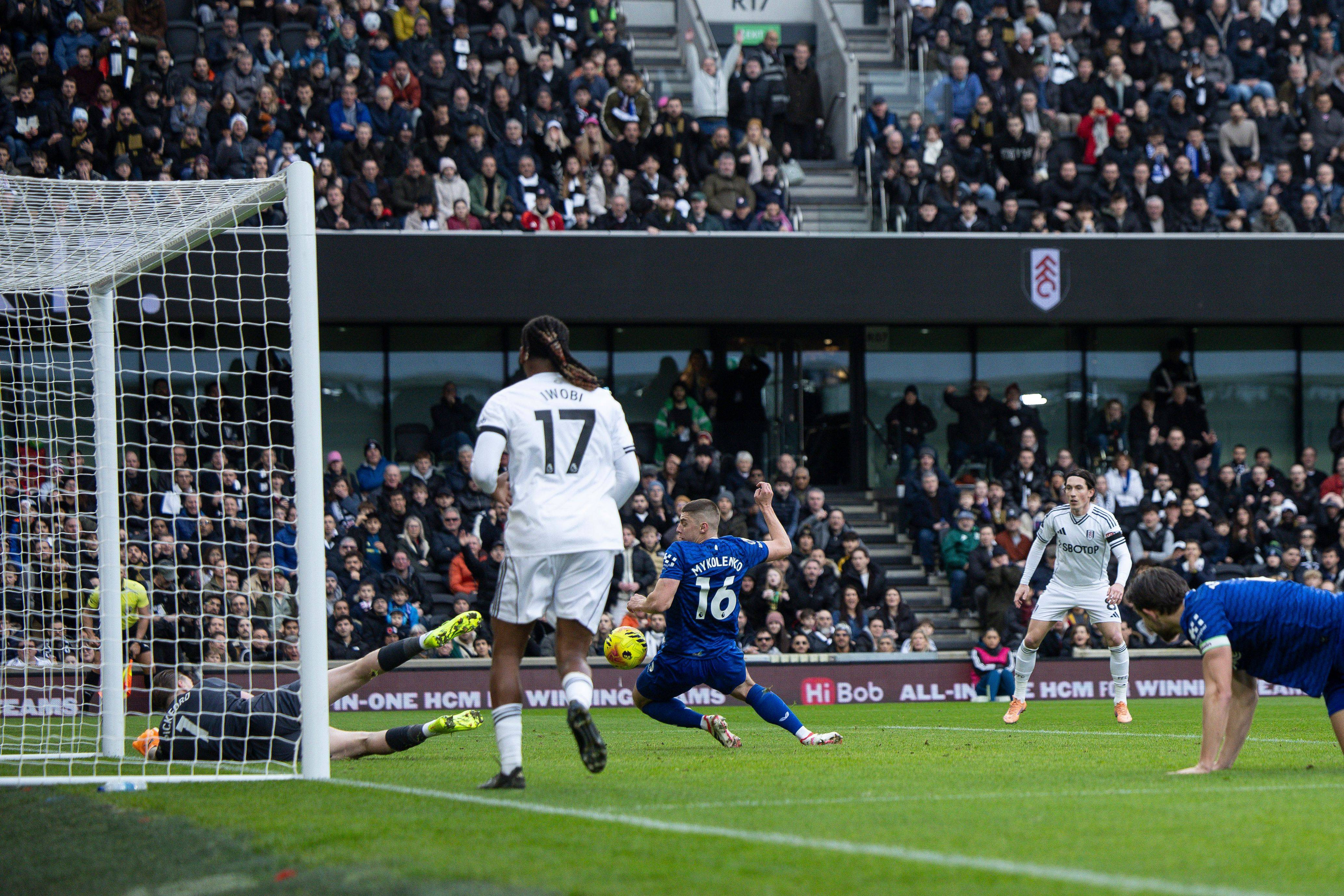 Fulham - Everton, meci cu mai multe autogoluri decât goluri!