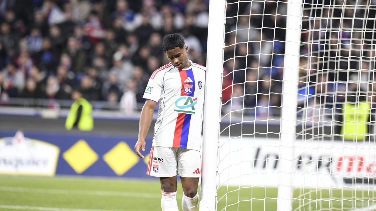 Endrick, ELIMINAT în Nantes - Lyon după o lovitură aplicată adversarului! Schimbare de lider în Ligue 1: marcatorul a luat imediat roșu Endrick, ELIMINAT în Nantes - Lyon după o lovitură aplicată adversarului! Schimbare de lider în Ligue 1: marcatorul a luat imediat roșu