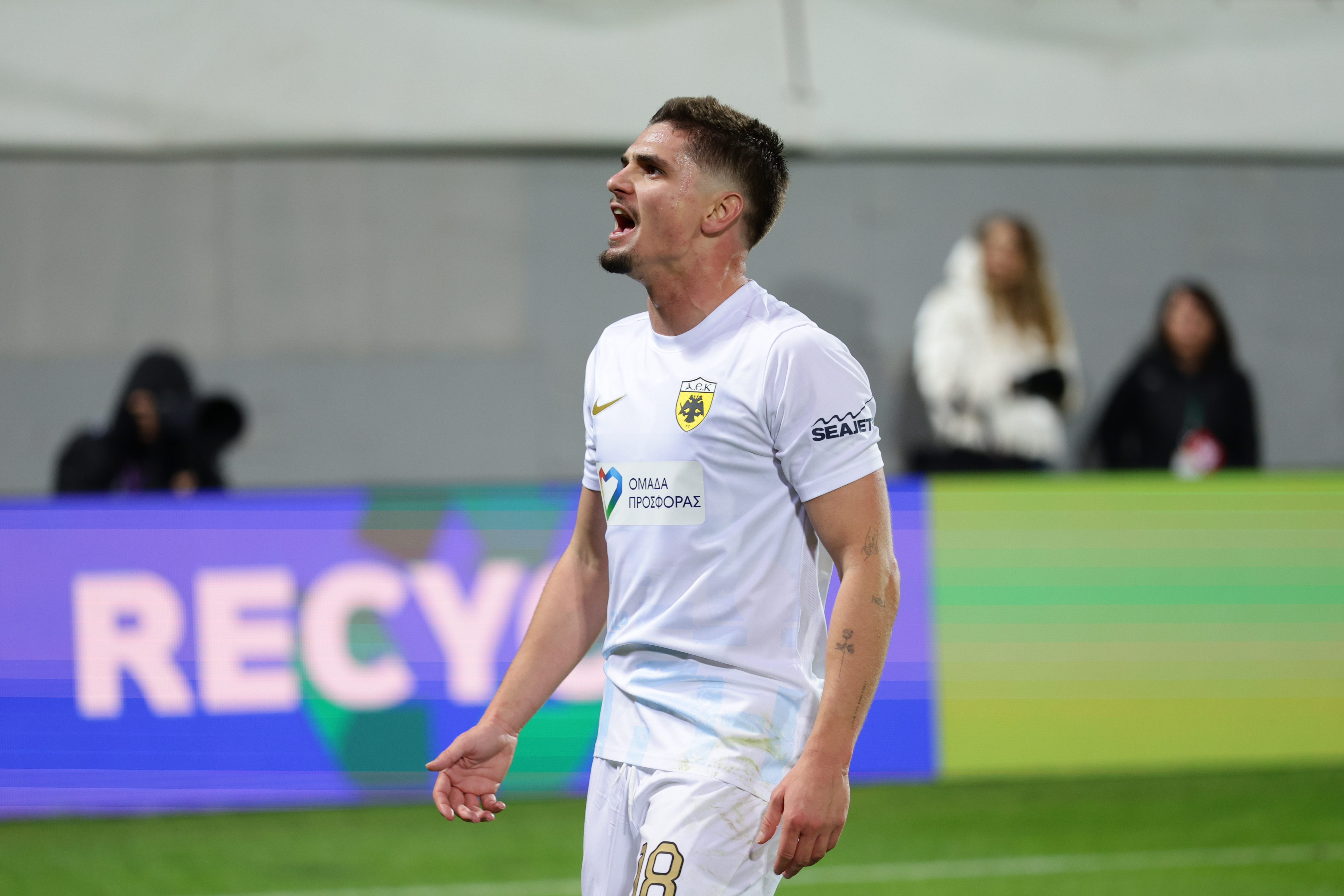 Răzvan Marin a predat fotbal în Grecia! Nota fabuloasă după un gol și două pase decisive pentru AEK Atena