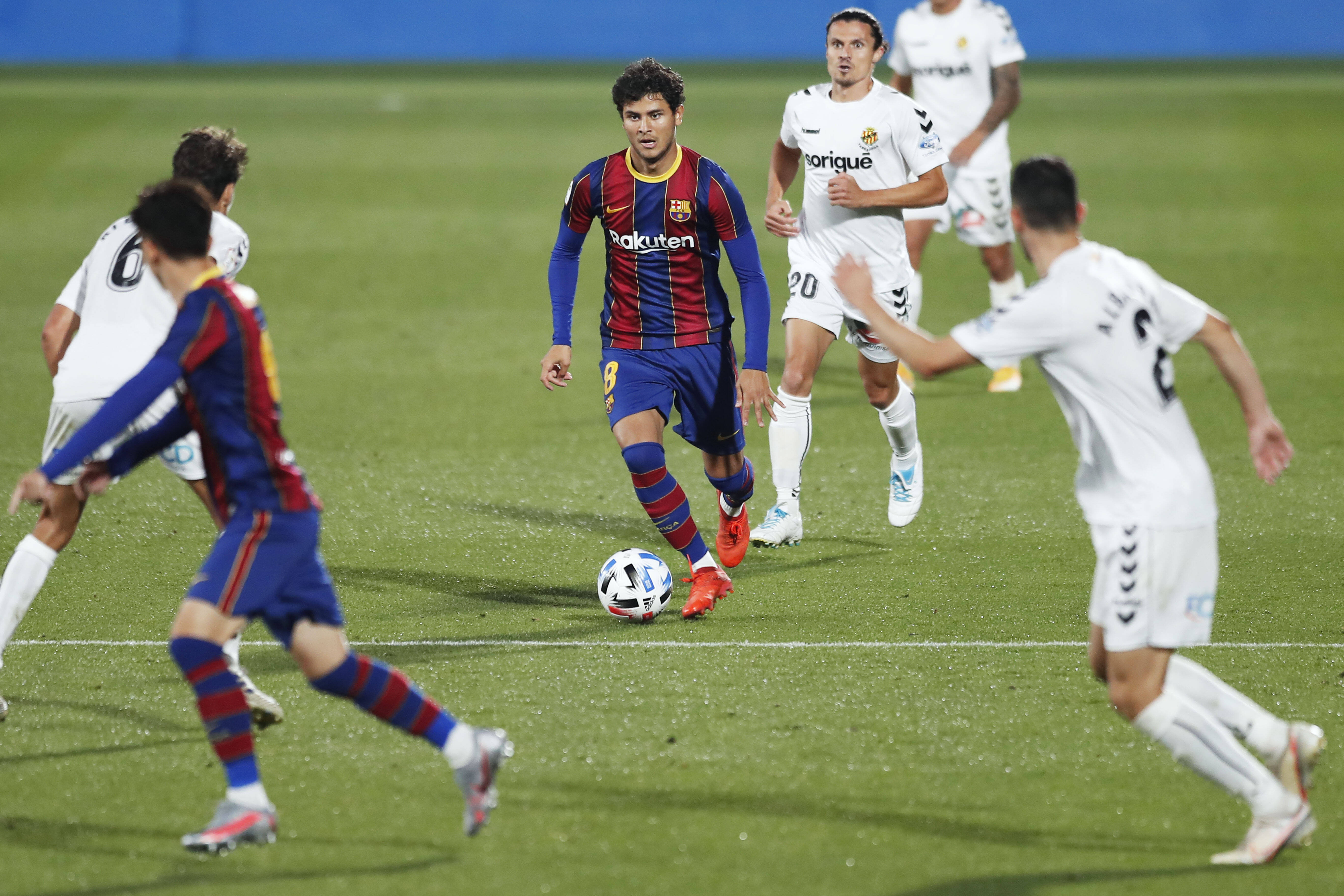 FC Botoșani nu glumește! L-a transferat pe fotbalistul de la prima echipă a Barcelonei care a jucat pentru Spania și Brazilia