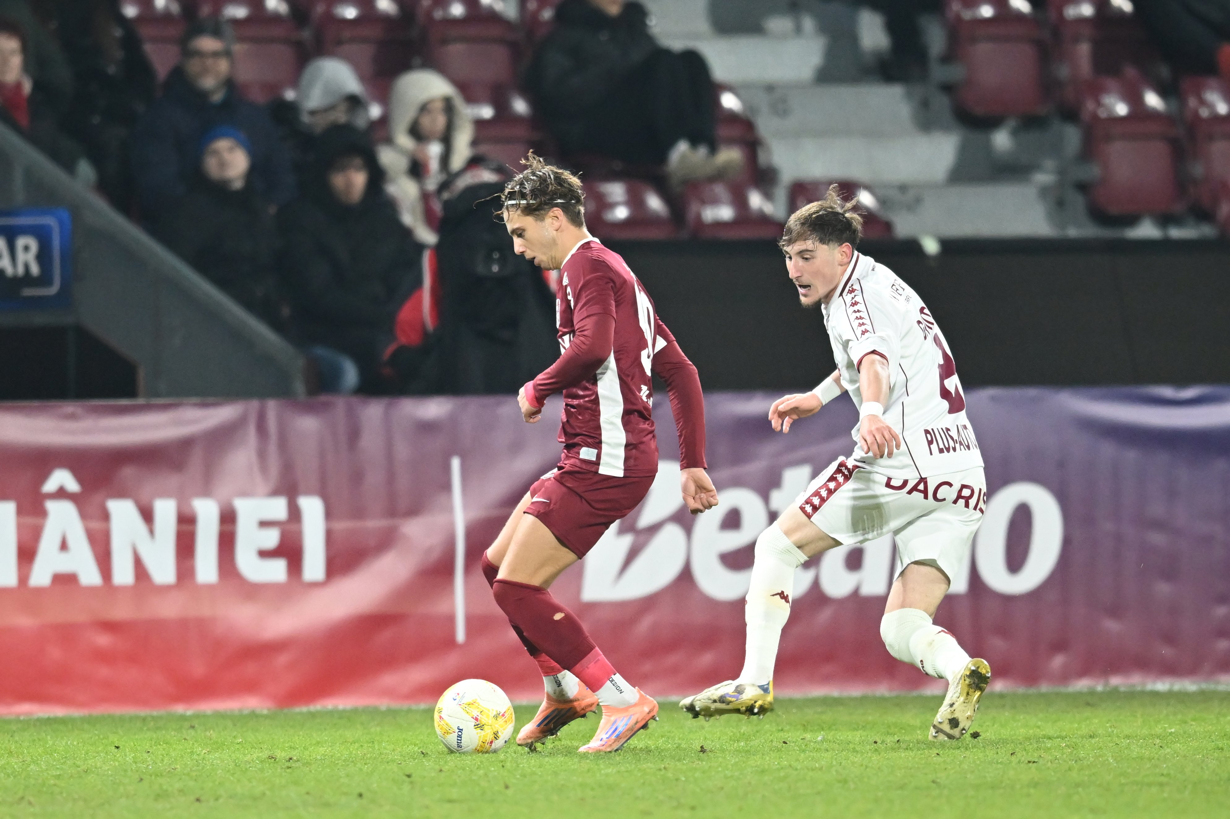Cupa României | CFR Cluj - Rapid 1-0, ACUM! Korenica deschide scorul în Gruia