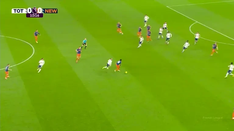 Tottenham – Newcastle, ocazie minutul 11