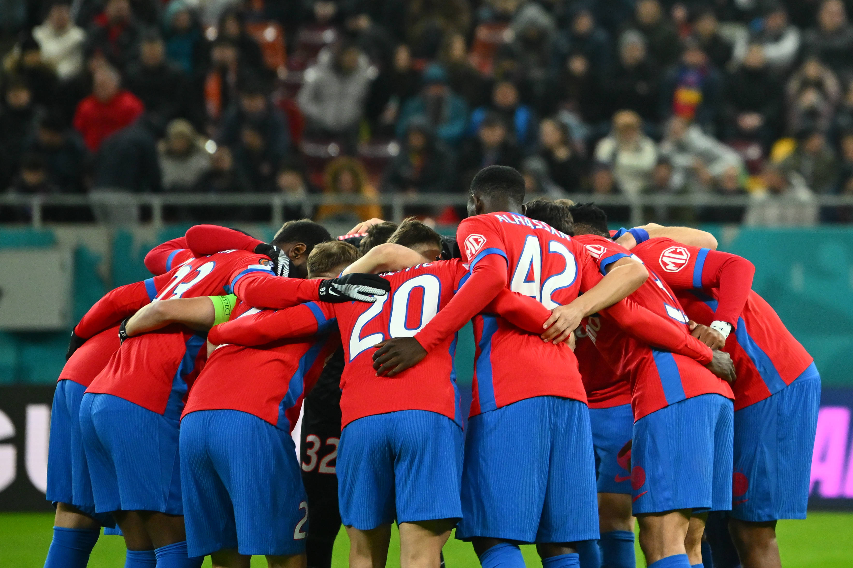 E OUT?! Veste teribilă pentru vedeta de la FCSB! Presa din țara sa a făcut anunțul