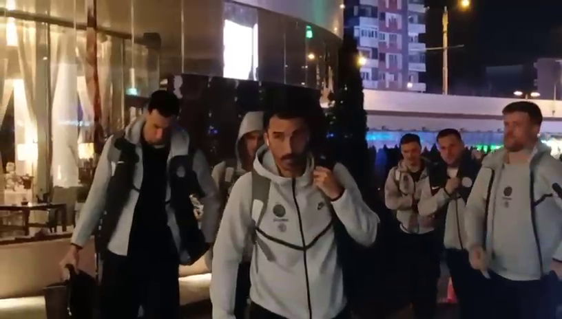 FCSB a ajuns la Craiova pentru seria de foc! Imagini cu jucătorii campioanei